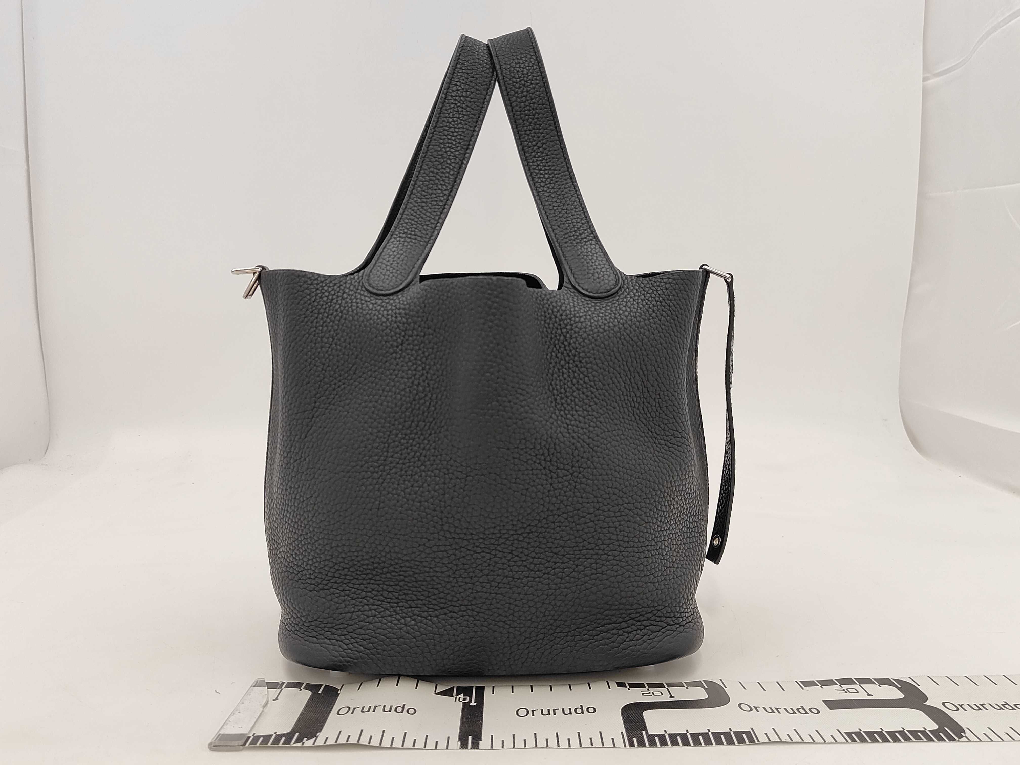 Picotin Lock PM Taurillon Leather C Stamp Black Handbag — view 2