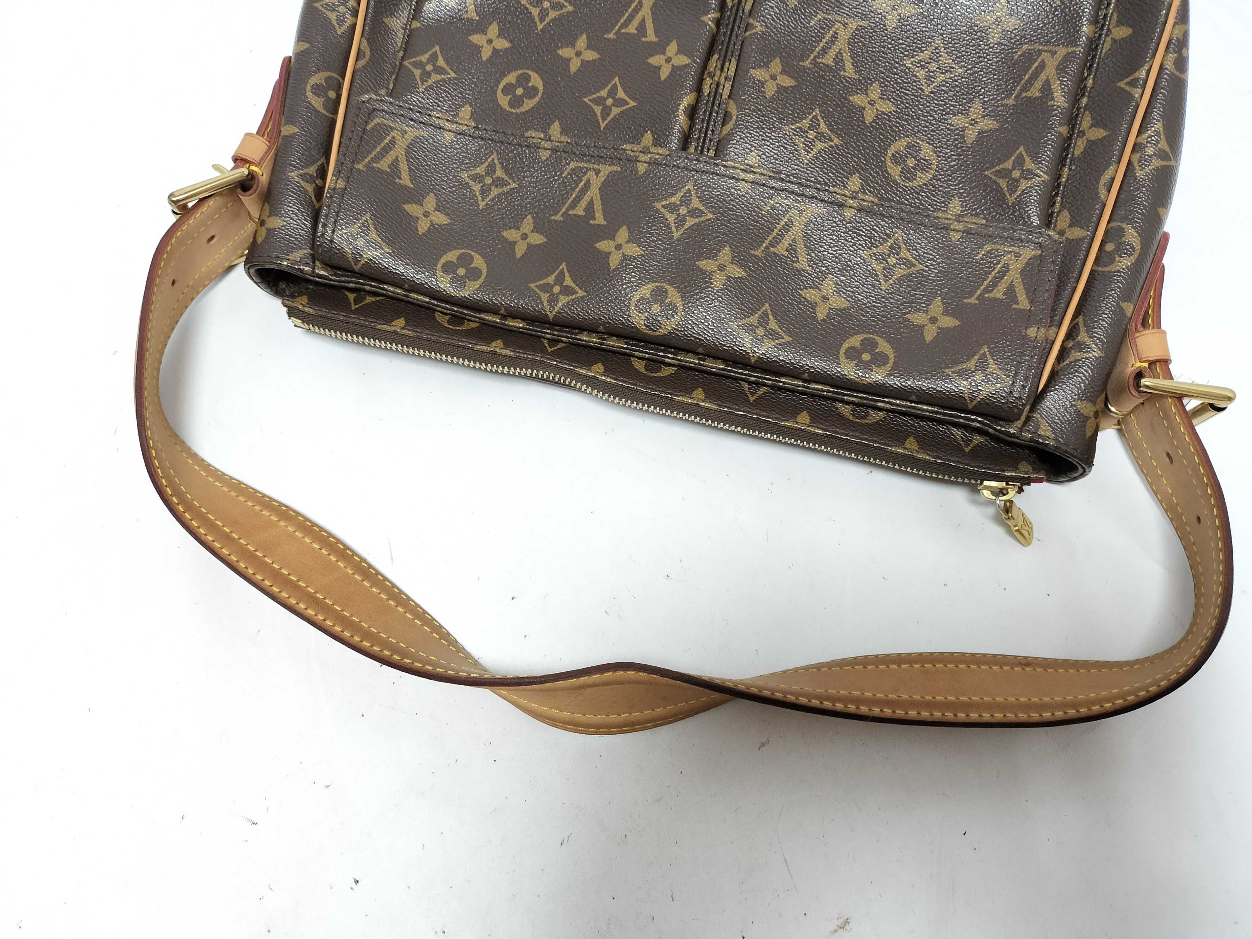 Monogram PH - Monogram Canvas Viva-Cite Shoulder Bag Brown Handbag — view 3