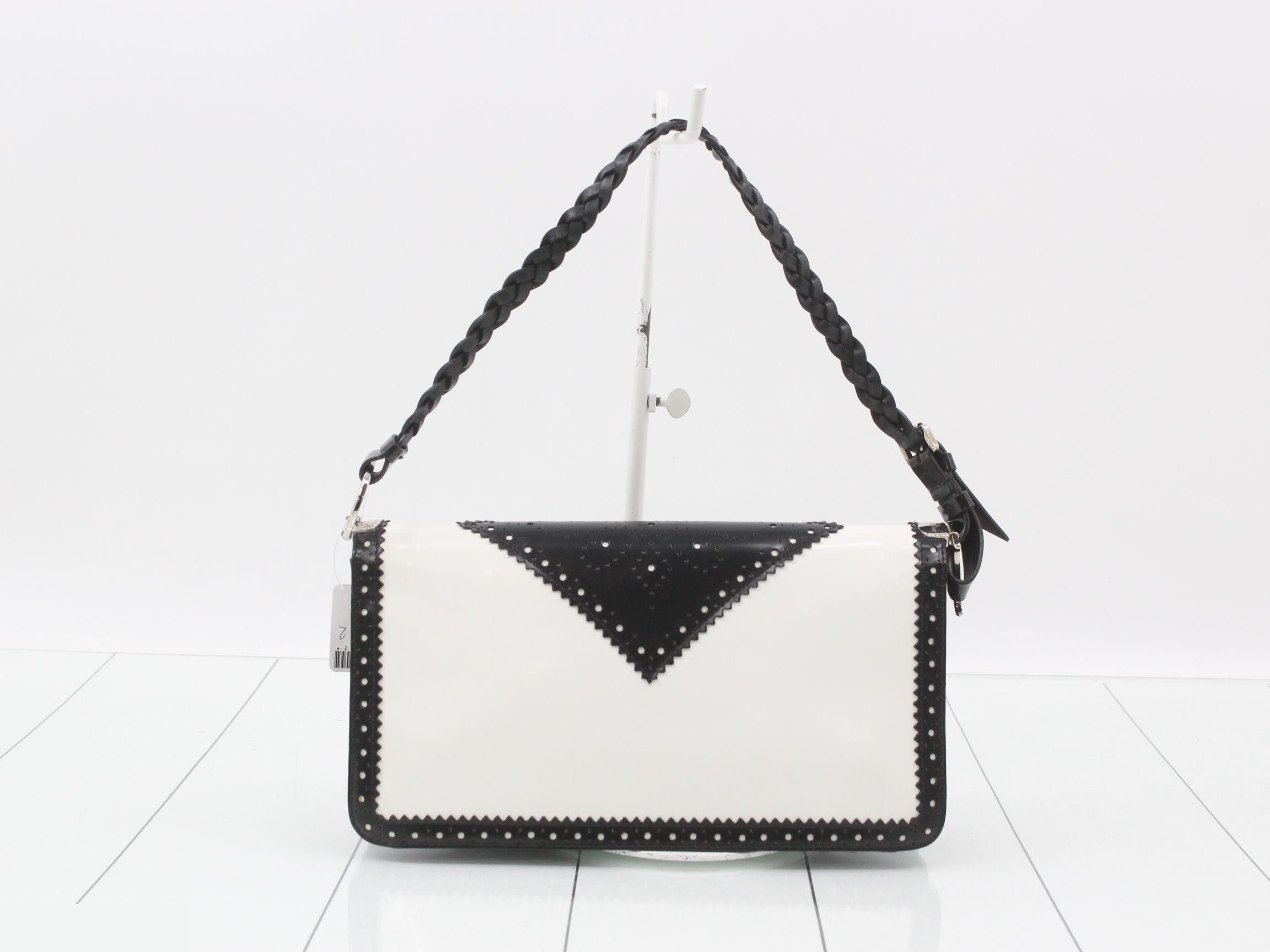DTrick Small — view 2