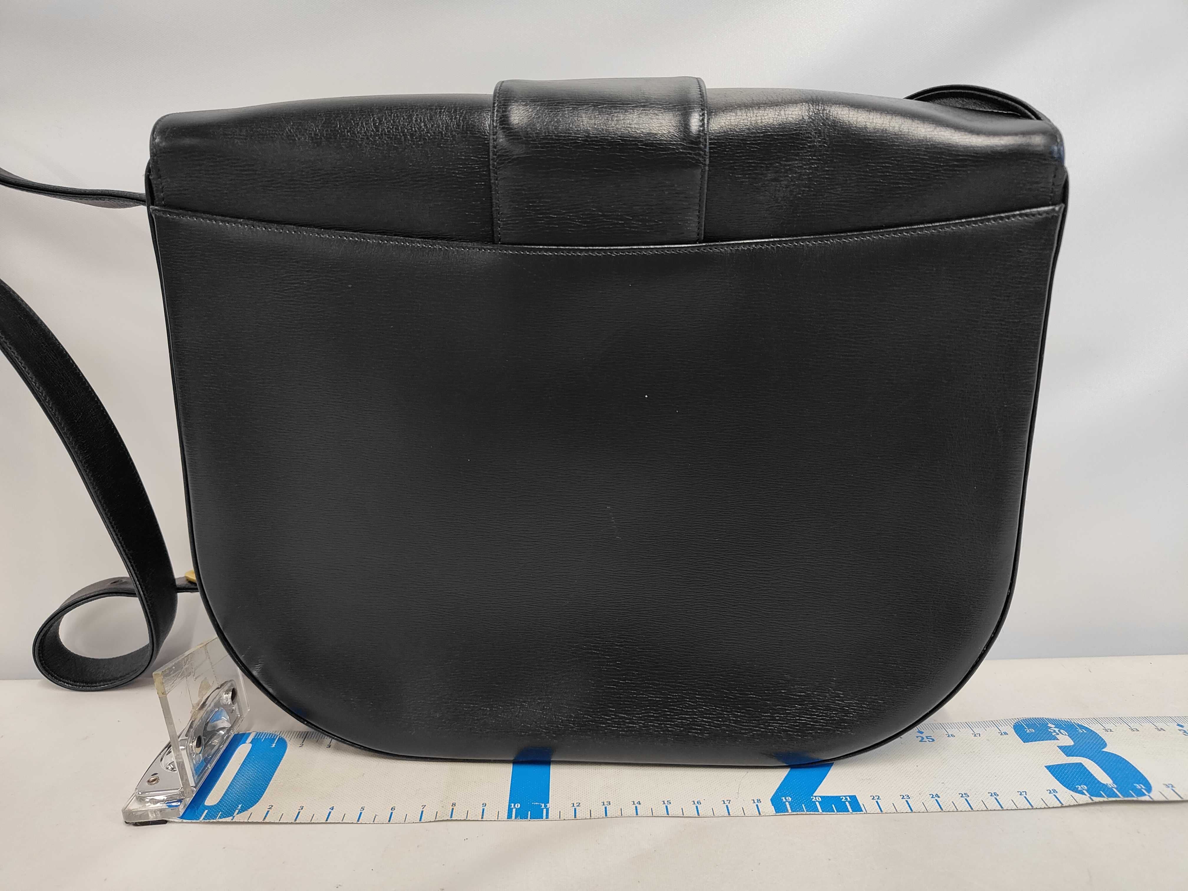 Sapphire Line Shoulder Bag — view 2