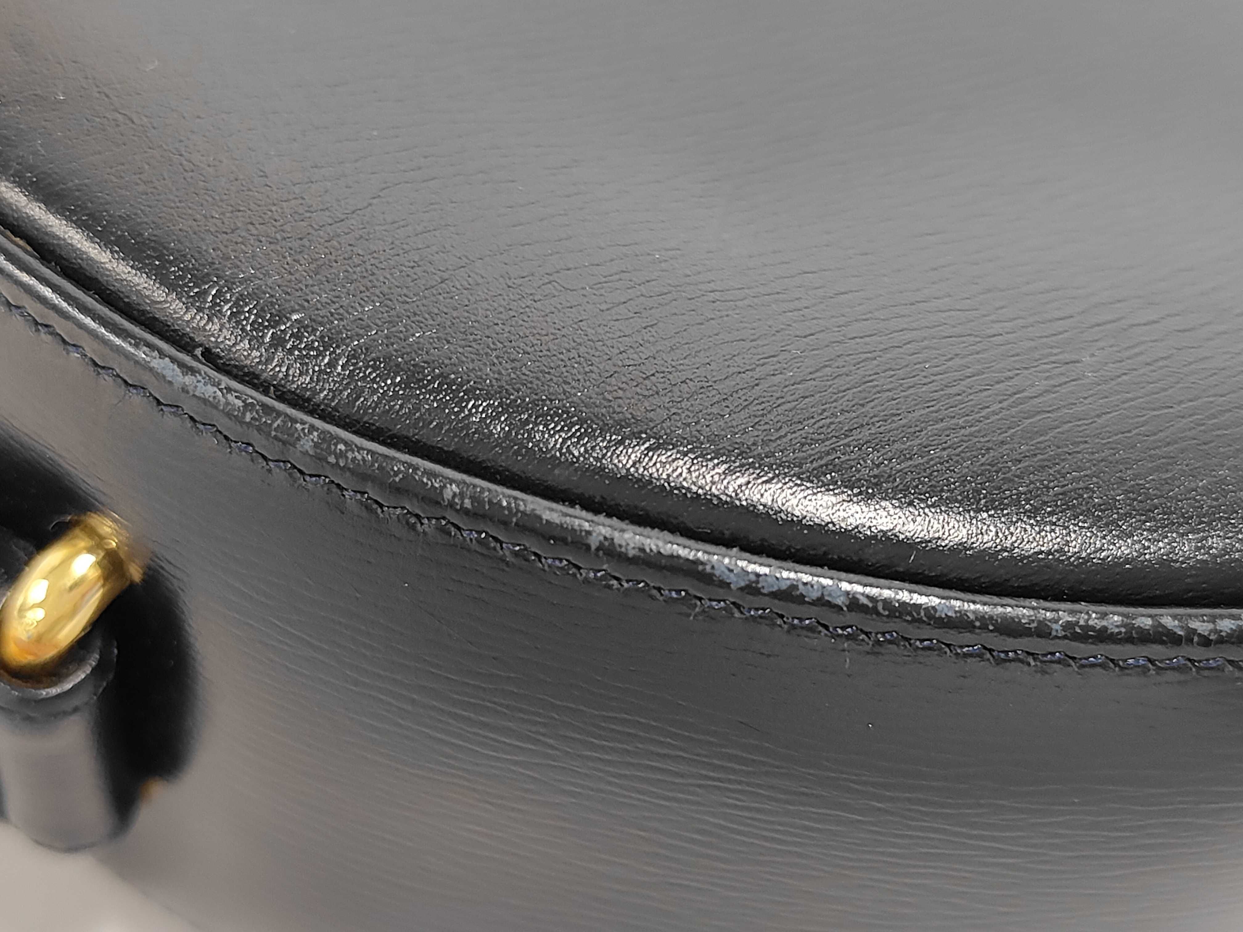 Sapphire Line Shoulder Bag — view 3