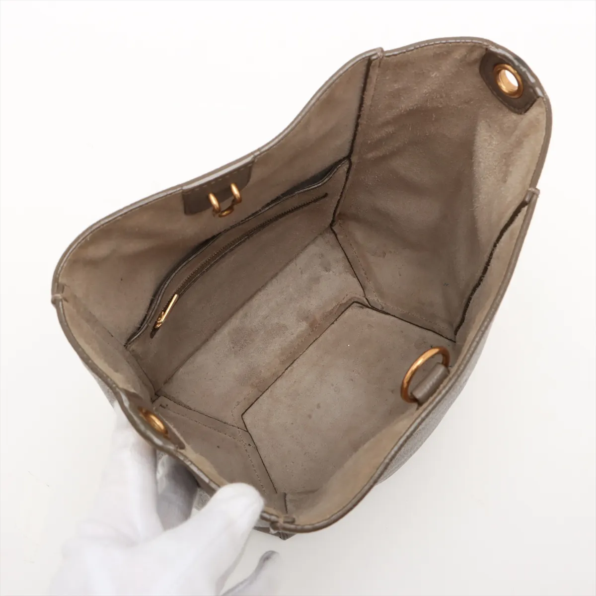 Sangle Bucket Small Leather Shoulder Bag Beige — view 6
