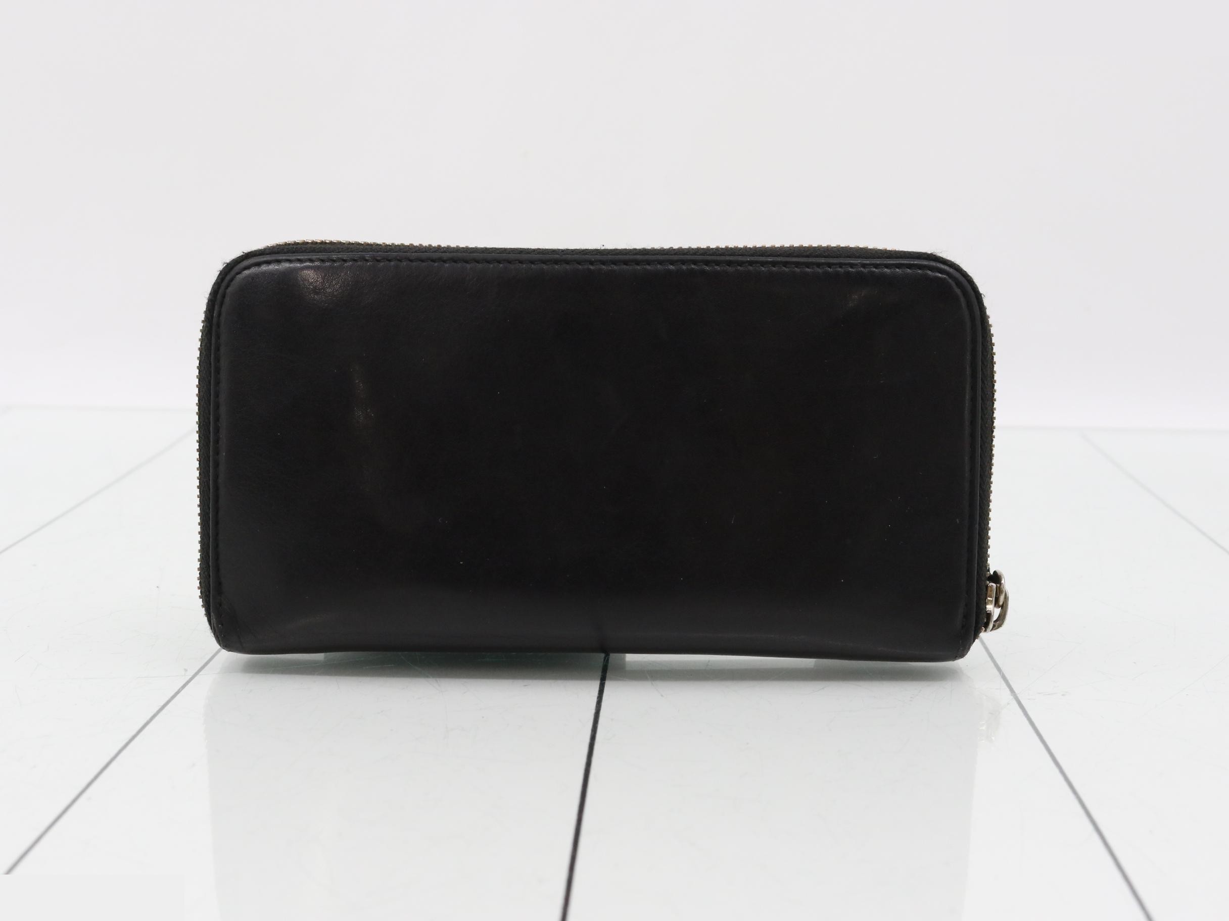 Other lines: Bags and Wallets — view 2