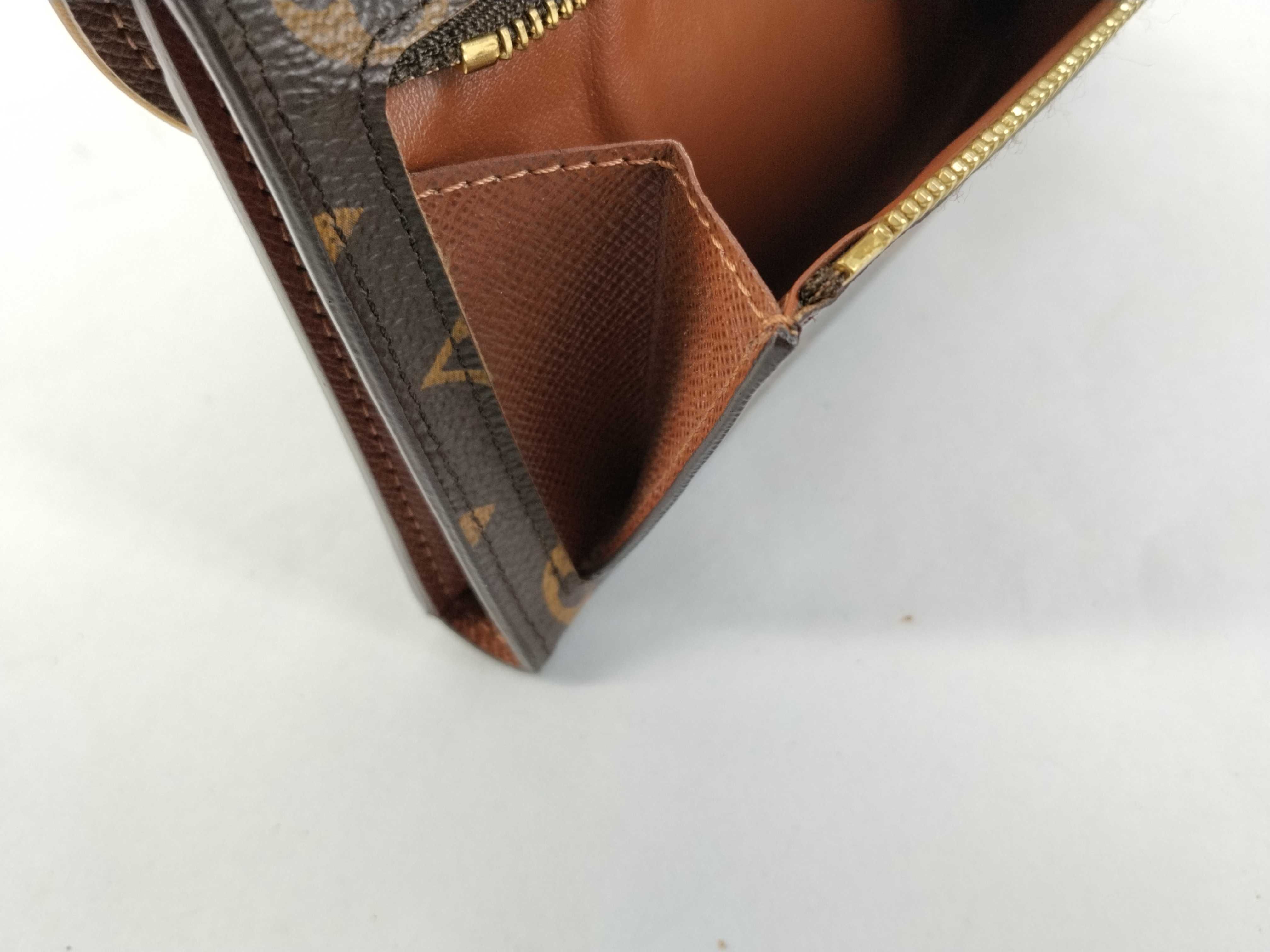 Monogram Portefeuille Eugenie Tri-fold Long Wallet — view 15