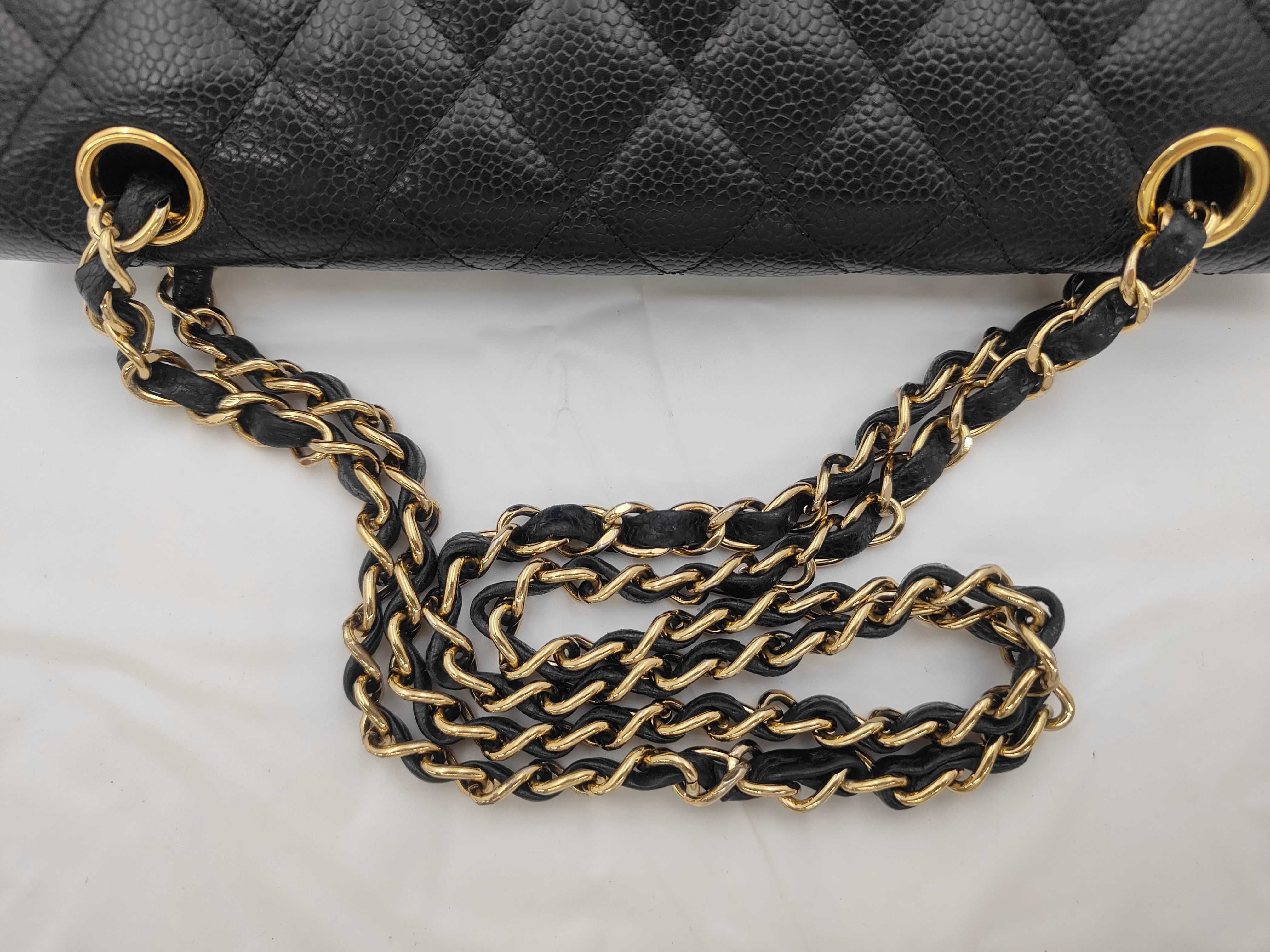 Matelassé 25 Double Flap Caviar Black Chain Shoulder Bag — view 3