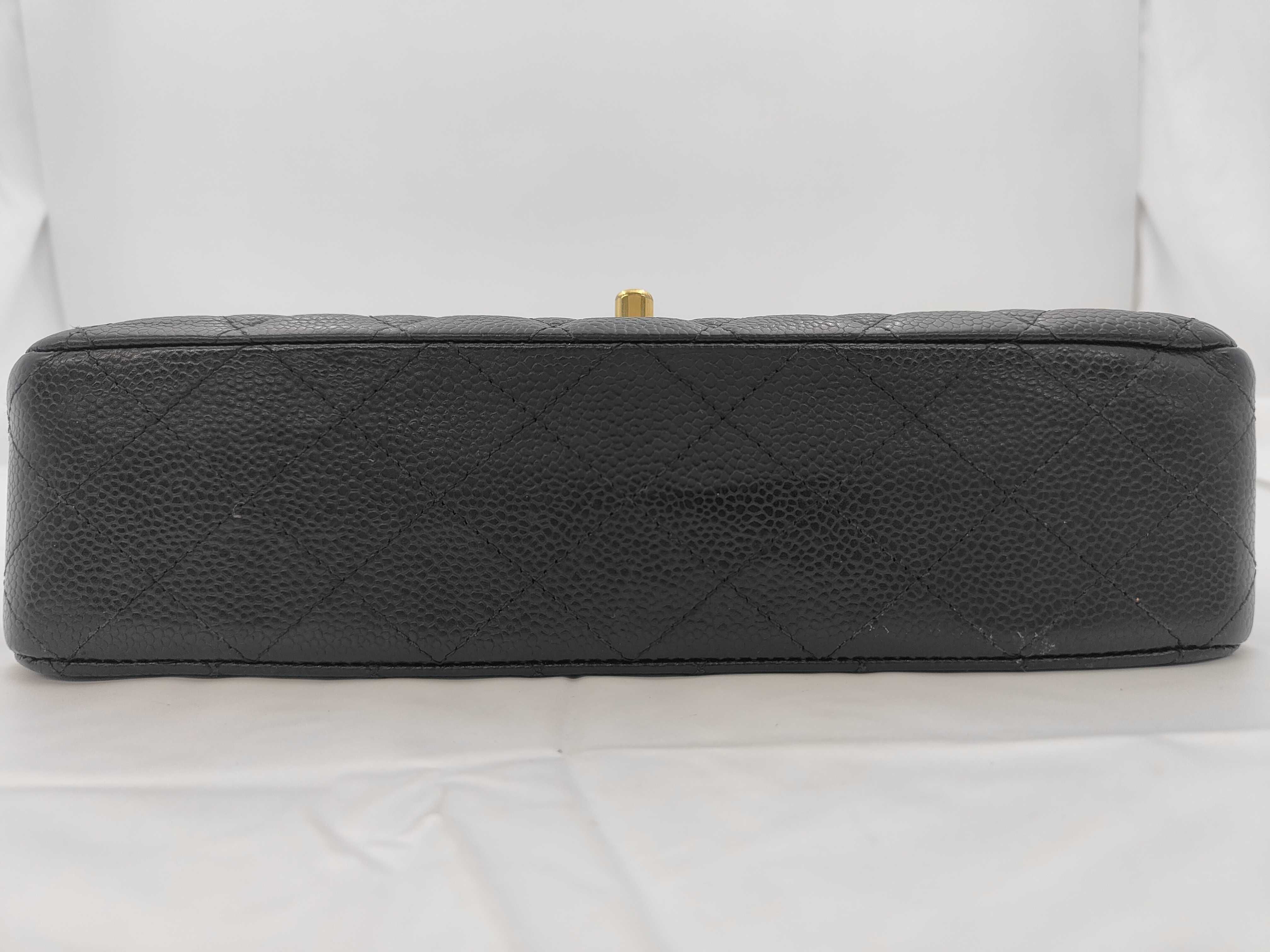 Matelassé 25 Double Flap Caviar Black Chain Shoulder Bag — view 7