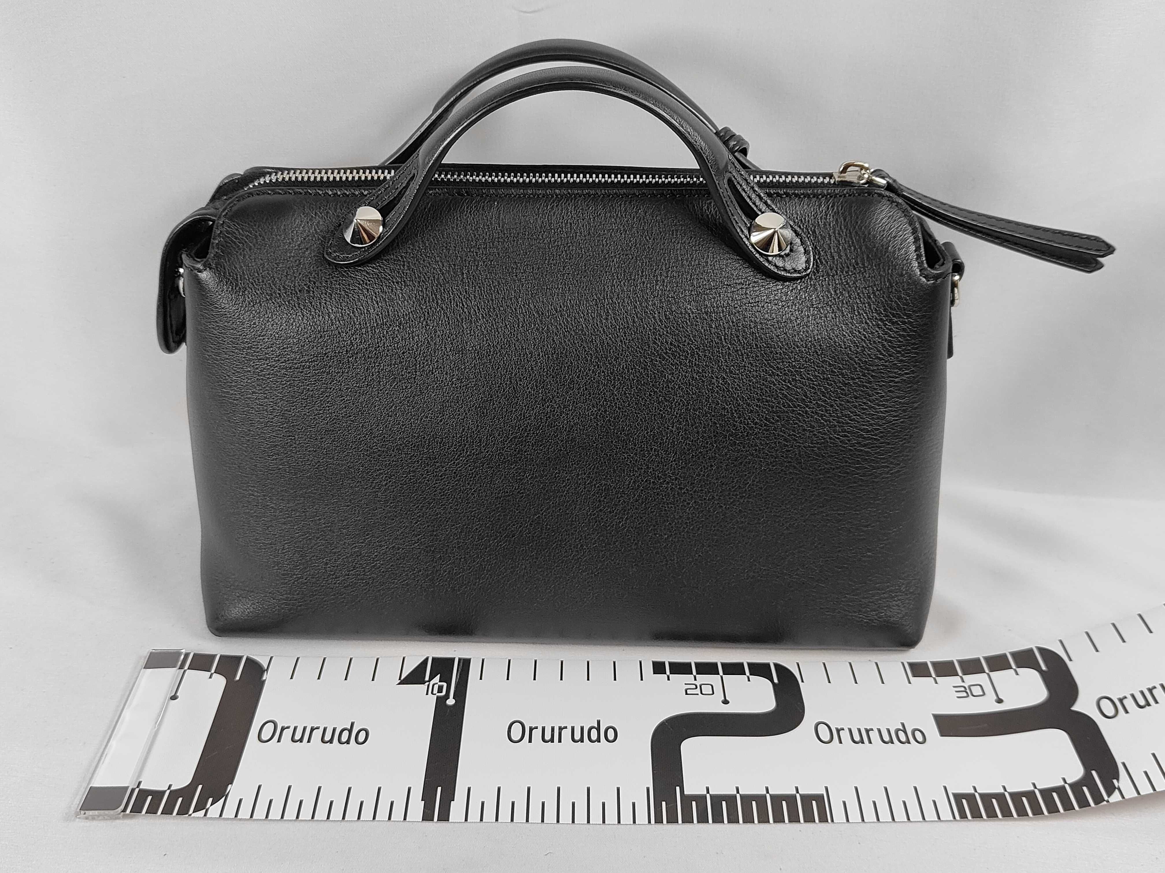 By The Way Medium Leather 2-Way Shoulder Bag, Black, 8BL124 (Handbag) — view 2