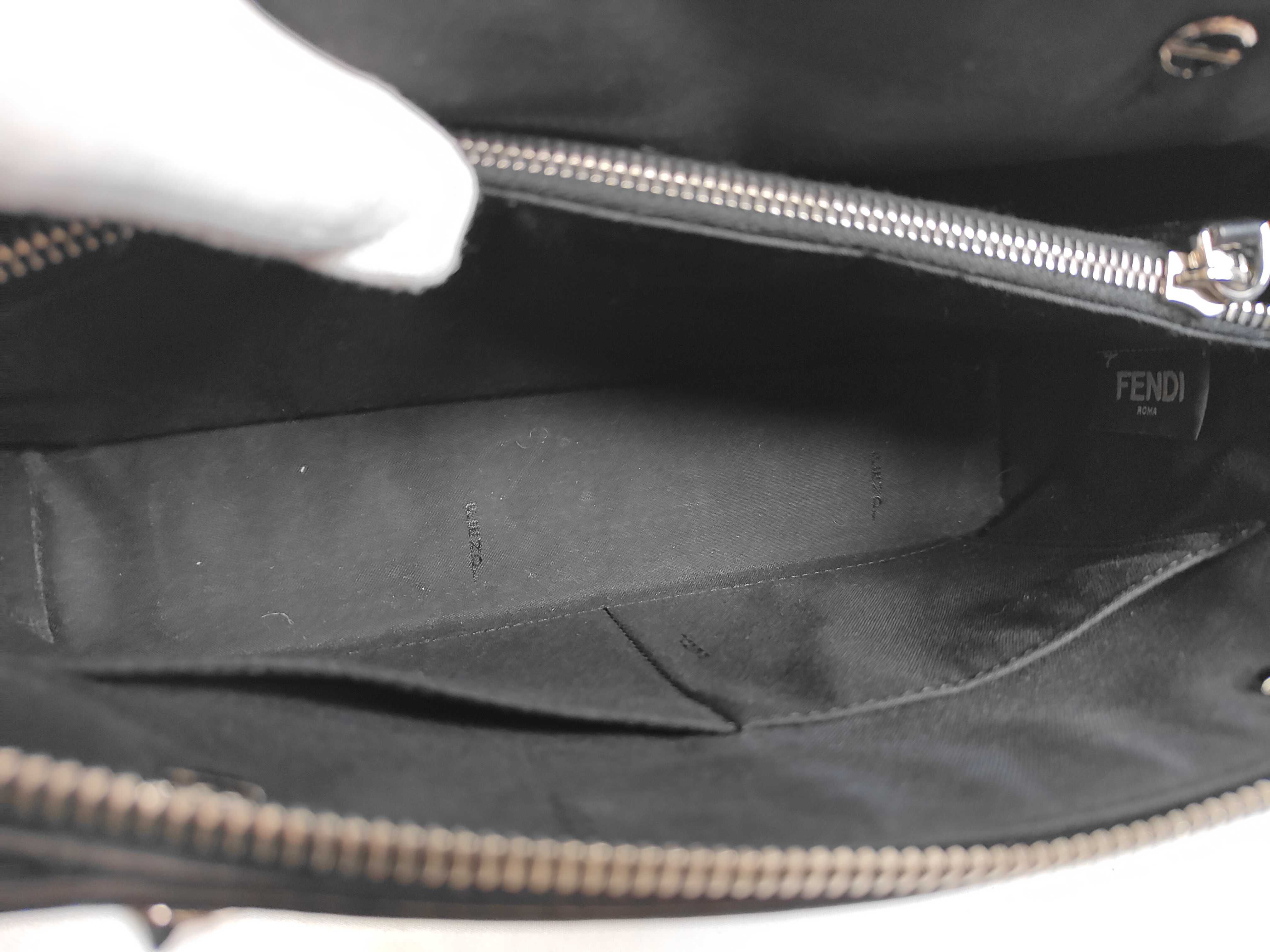By The Way Medium Leather 2-Way Shoulder Bag, Black, 8BL124 (Handbag) — view 11