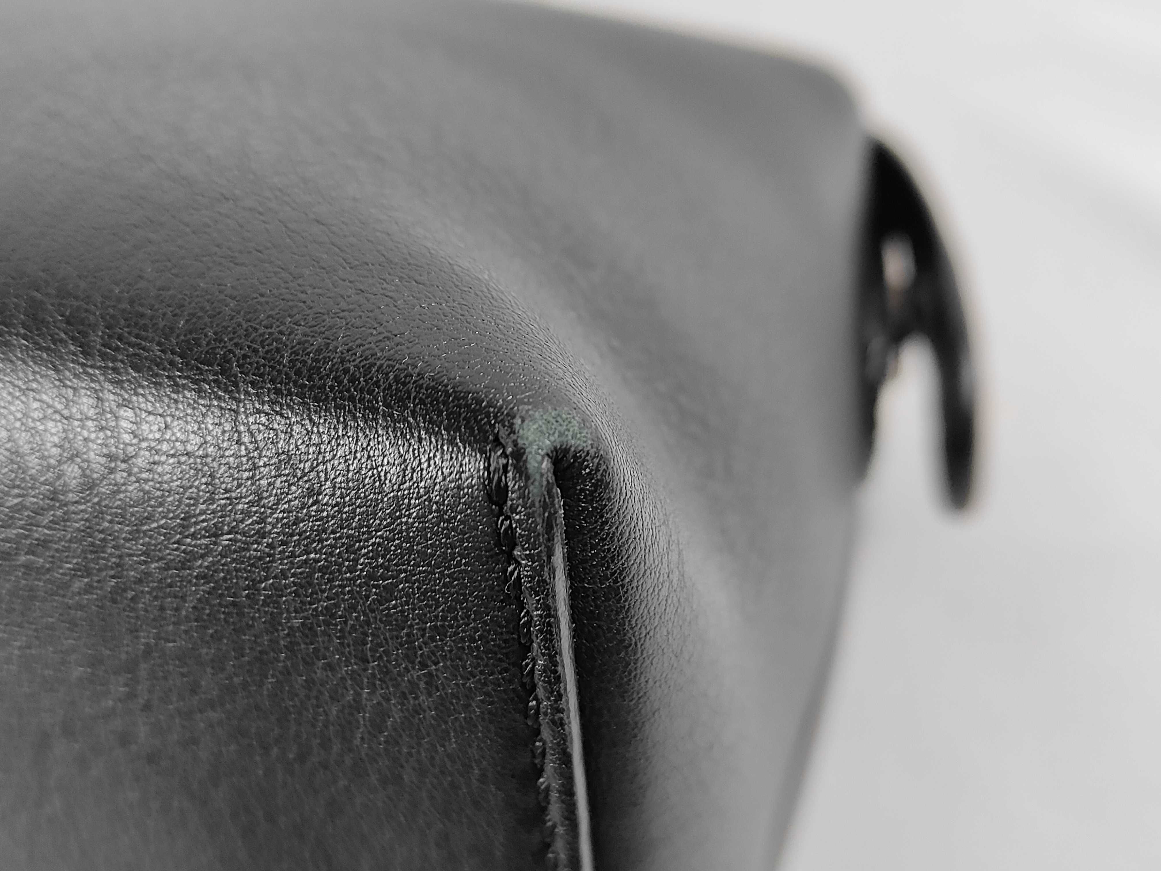 By The Way Medium Leather 2-Way Shoulder Bag, Black, 8BL124 (Handbag) — view 6