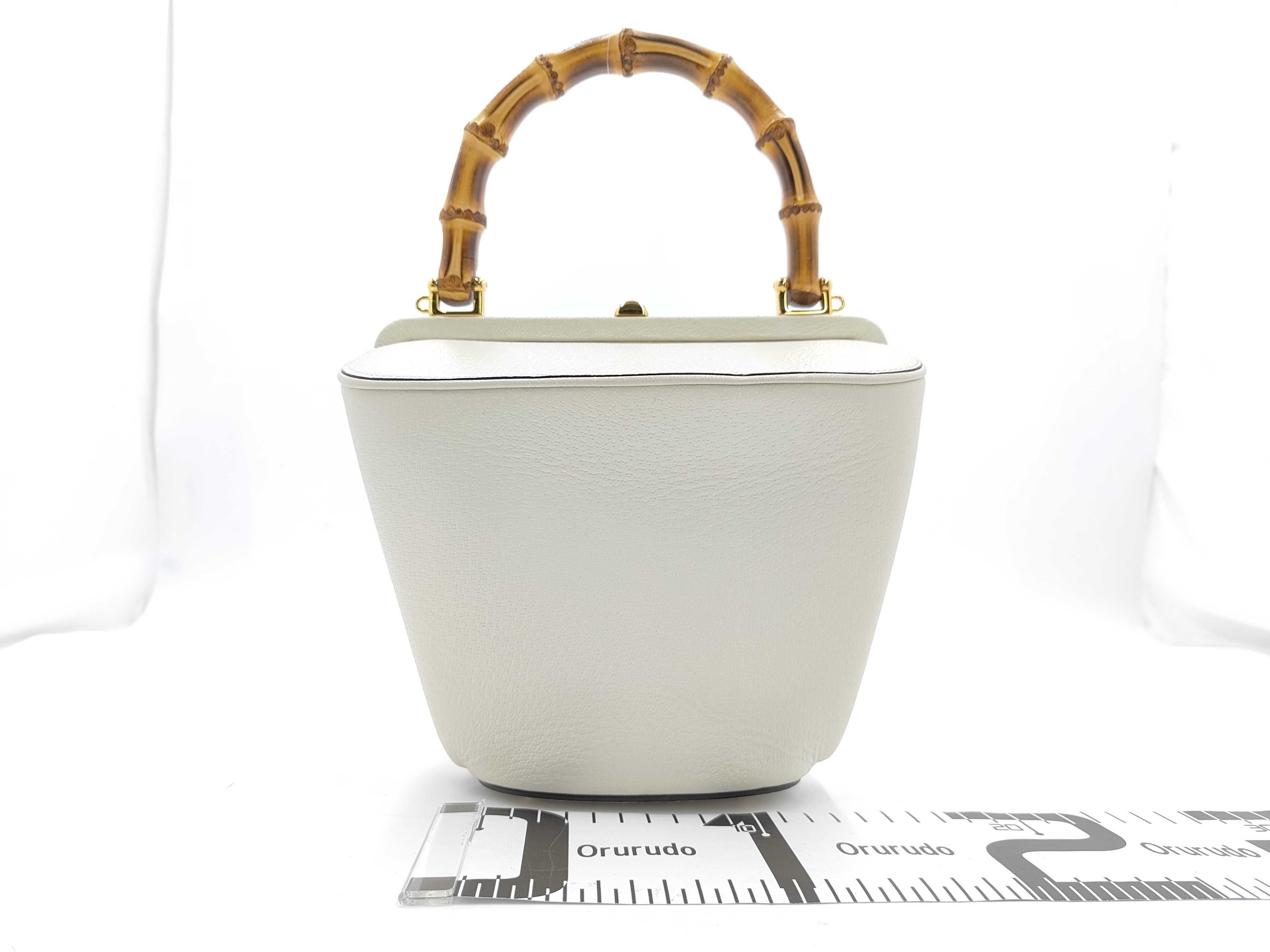 Small Bamboo Bucket Bag with Chain (616437) Leather 2-way Tote Bag — view 2