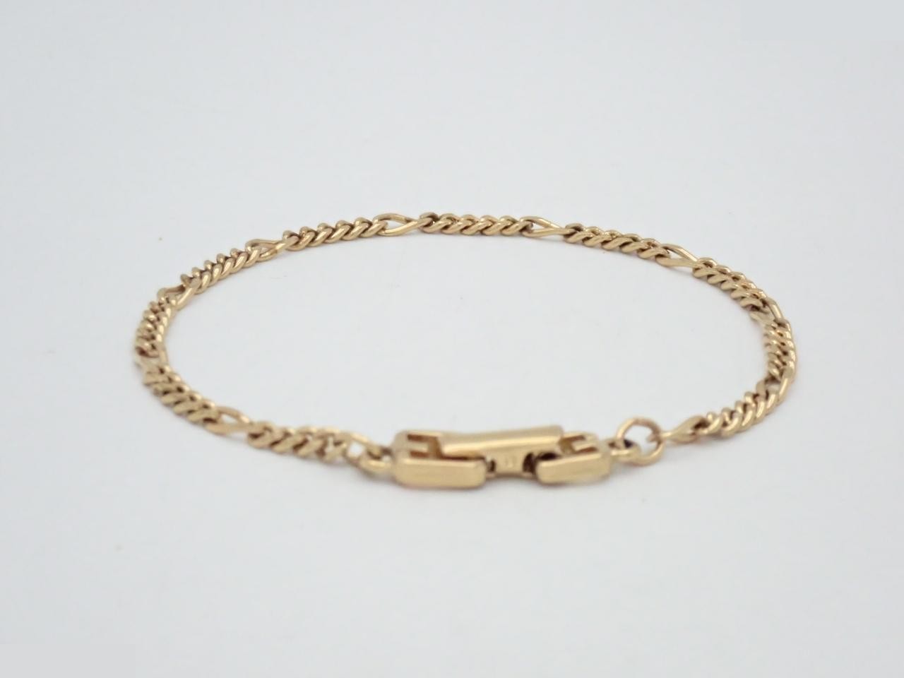 Gold bracelet, wrist size approximately 17cm — view 2