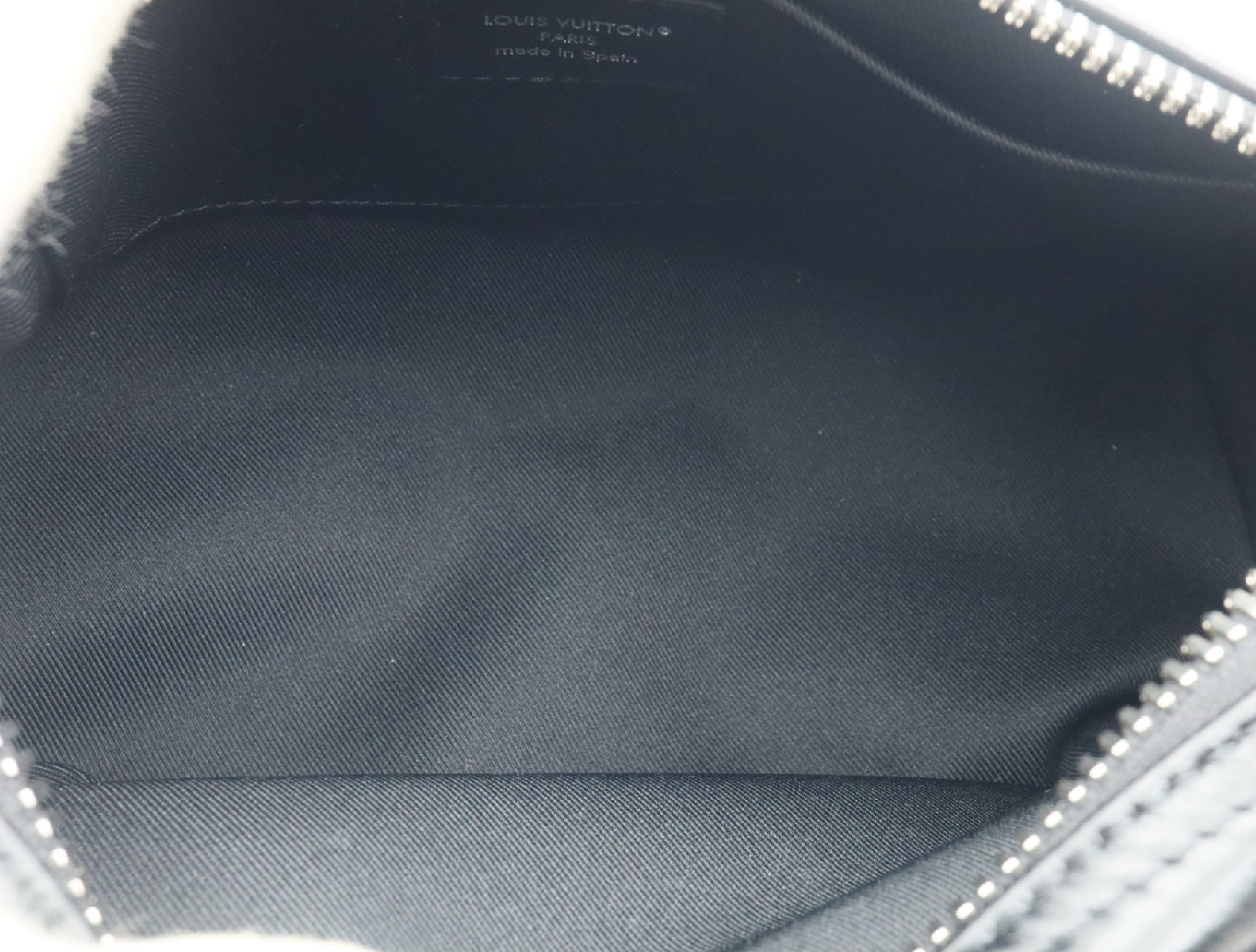 LV Night Keepall Cargo Bandoulière 25 M13988 RFID Shoulder Bag — view 9