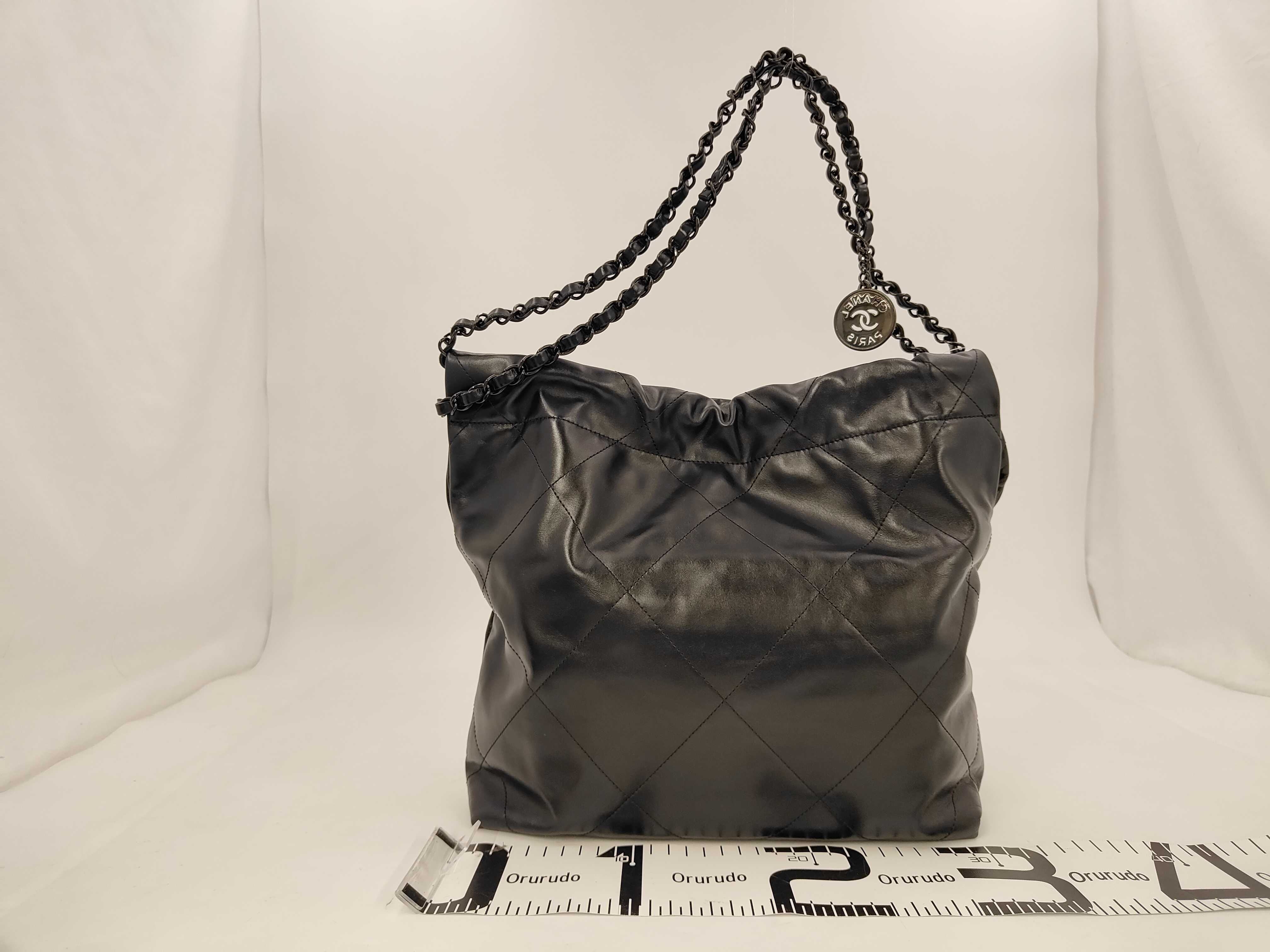 22 black shoulder bag — view 2