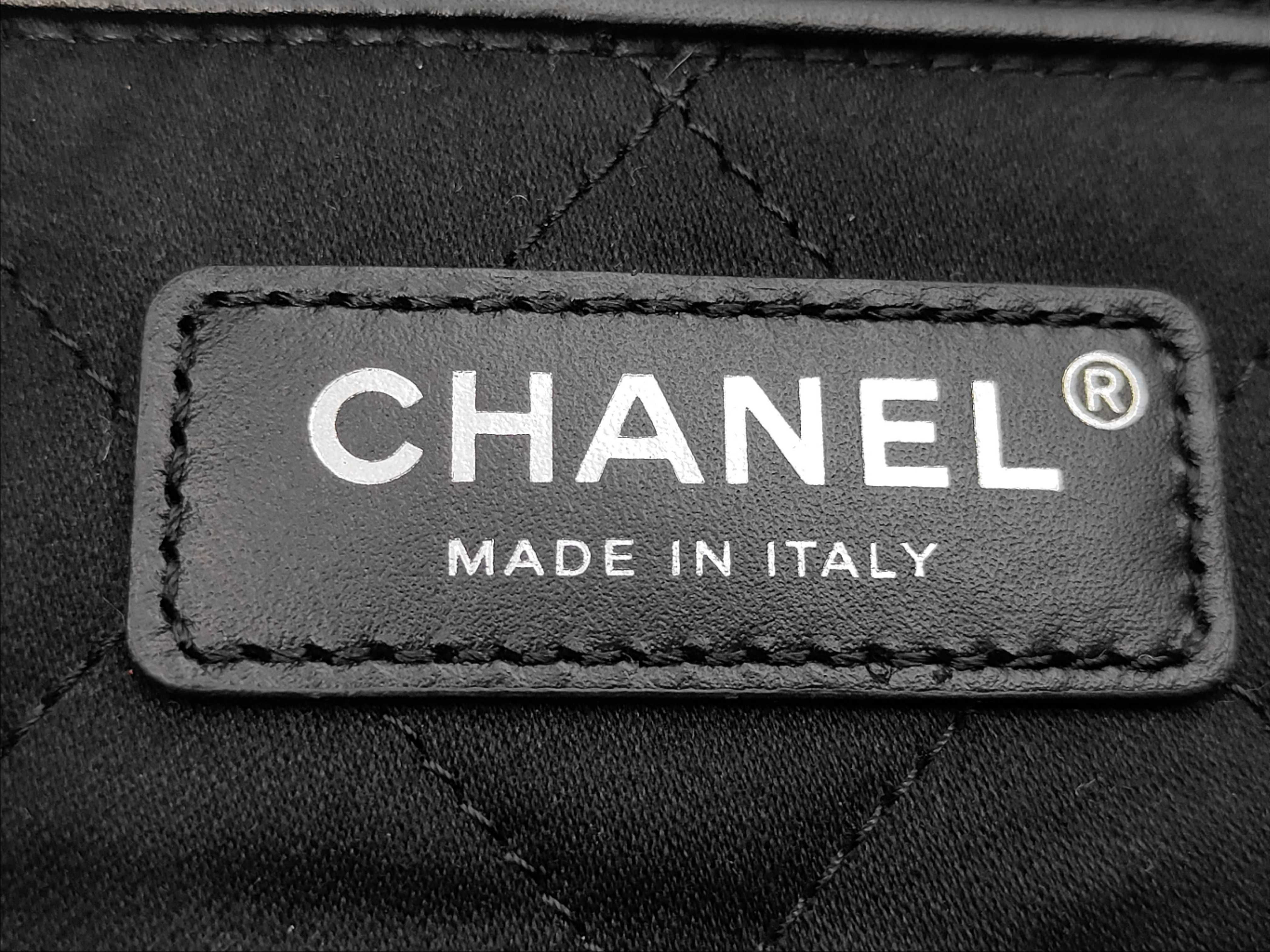 22 black shoulder bag — view 7