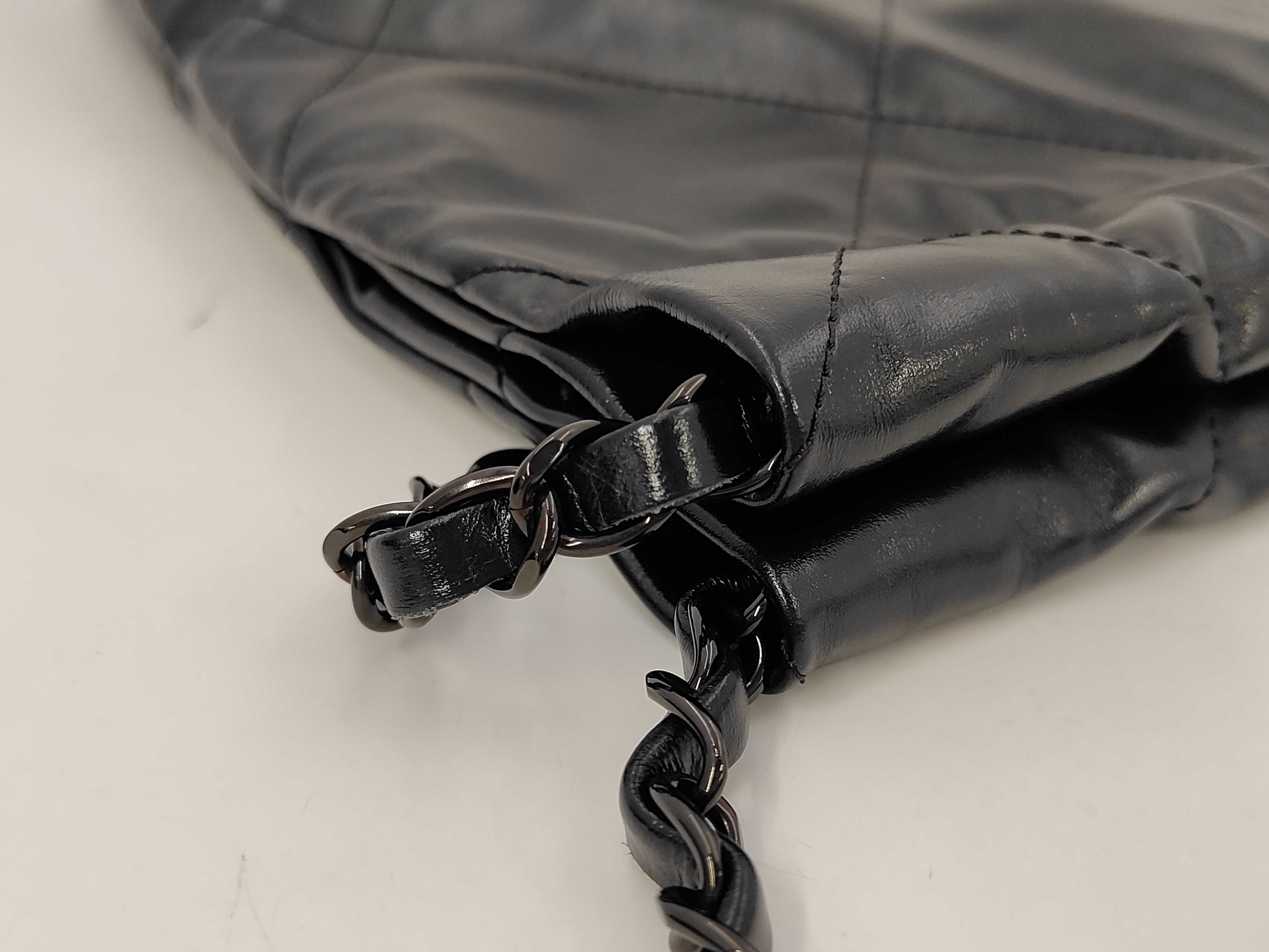 22 black shoulder bag — view 10