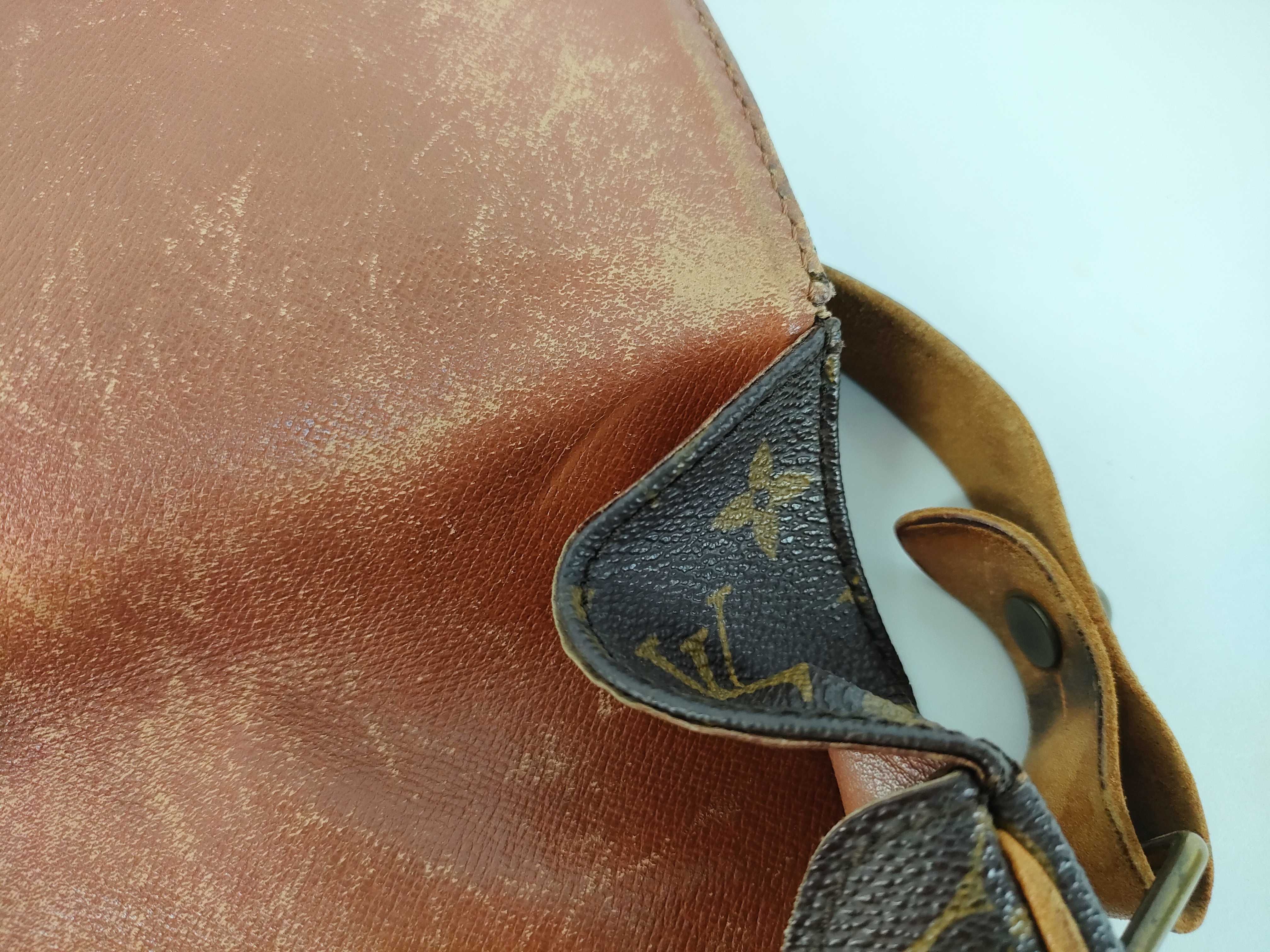 Monogram Cartouchiere GM Monogram Louis Vuitton Shoulder Bag — view 12