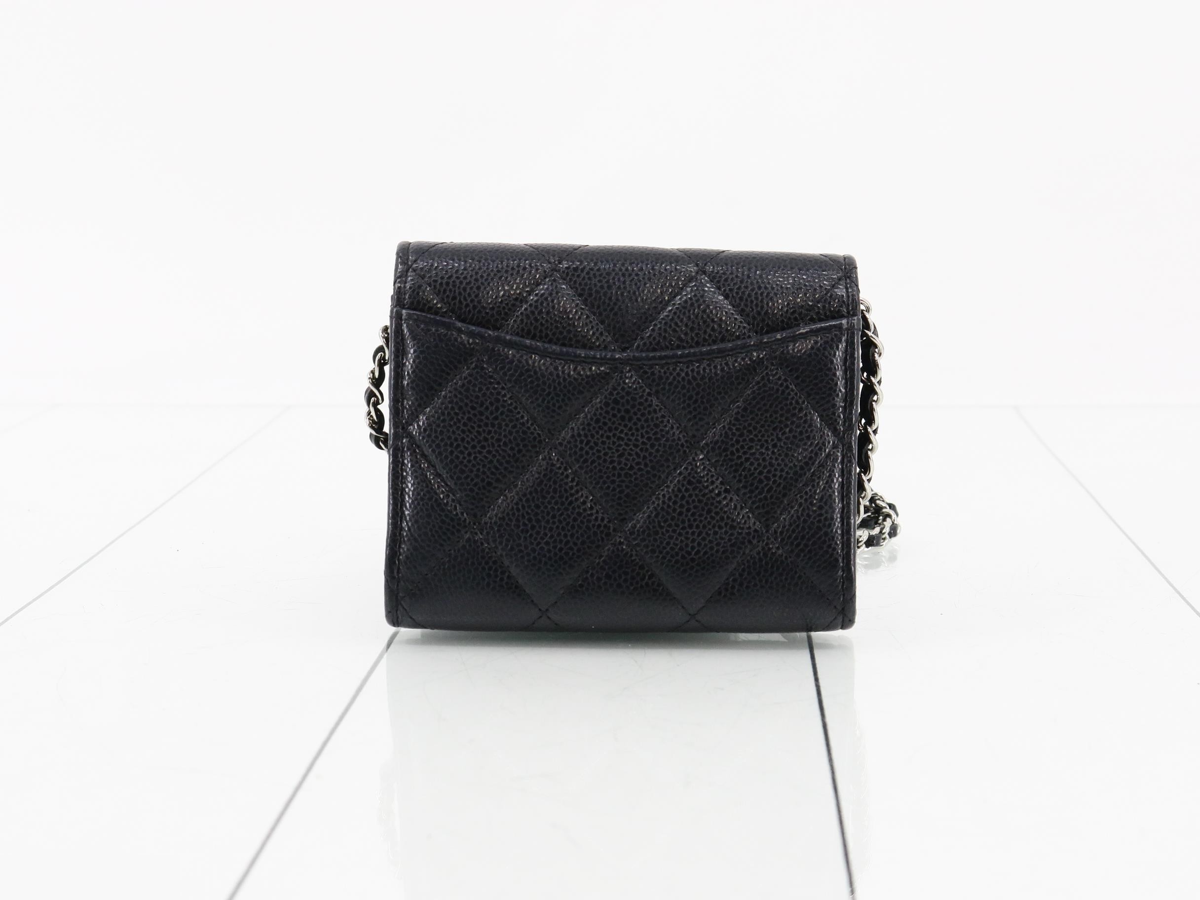 Matelassé chain wallet, caviar leather, black — view 2