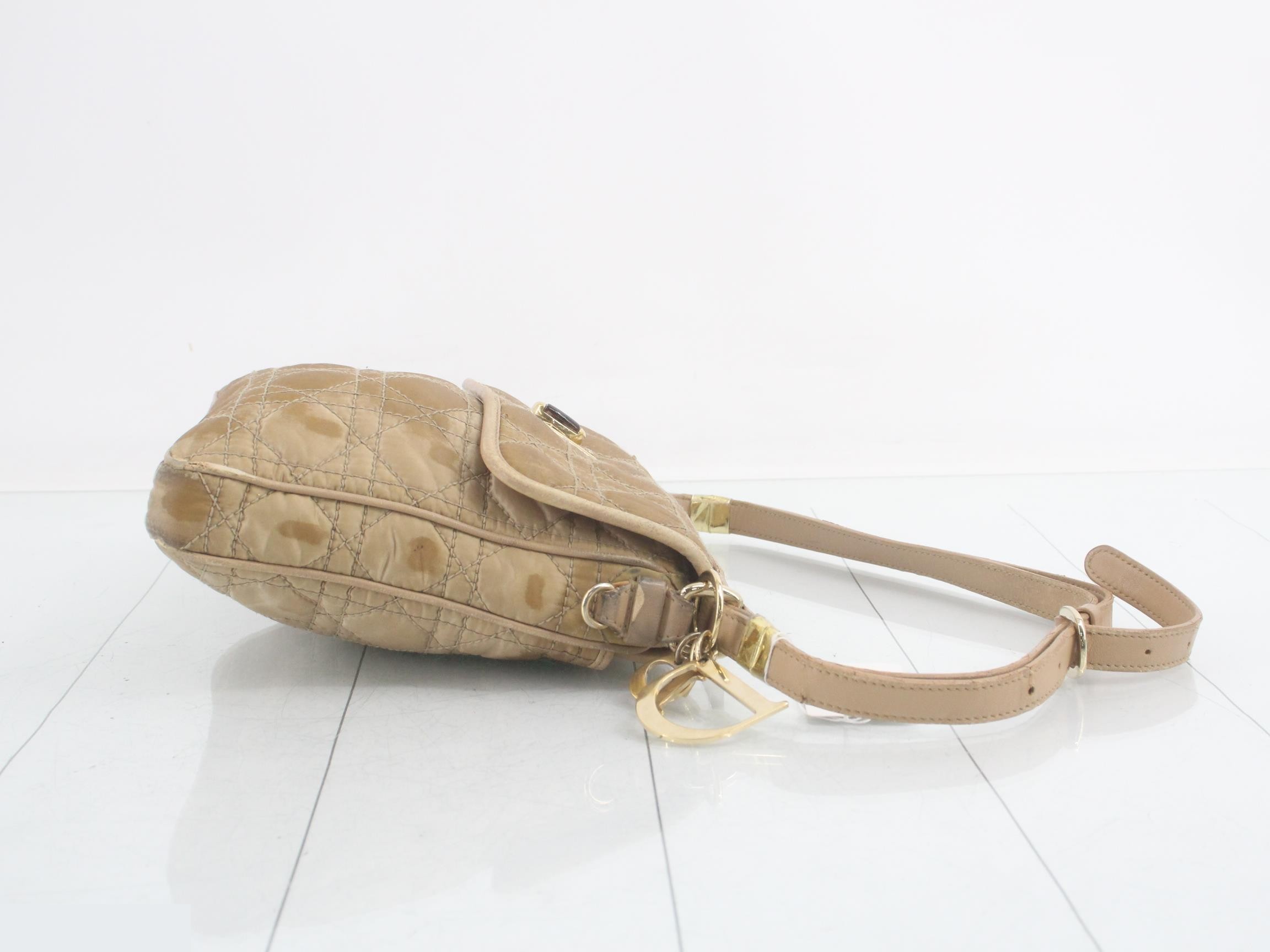 shoulder bag — view 3