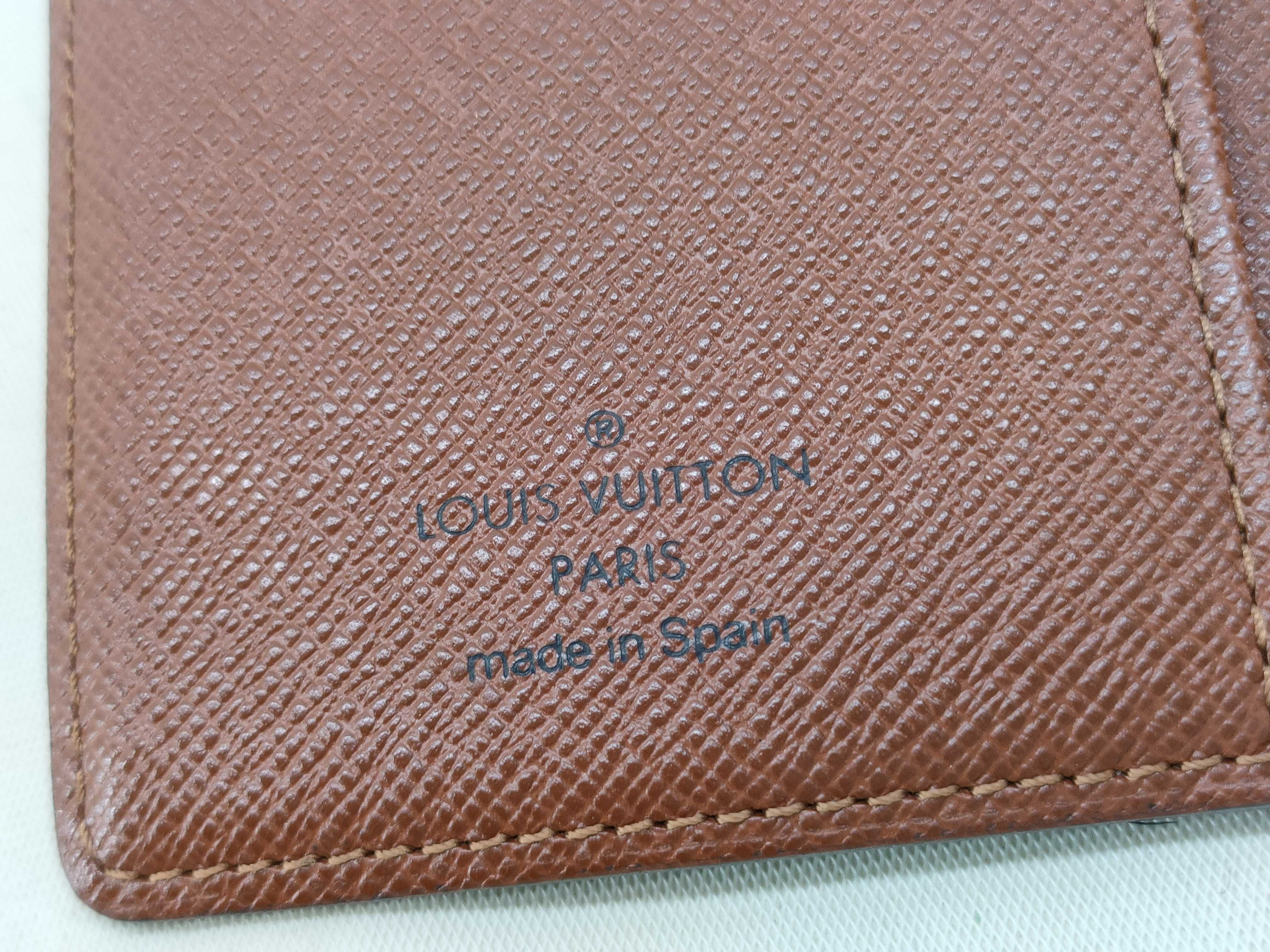 Monogram R20105 Agenda MM Notebook Cover — view 9