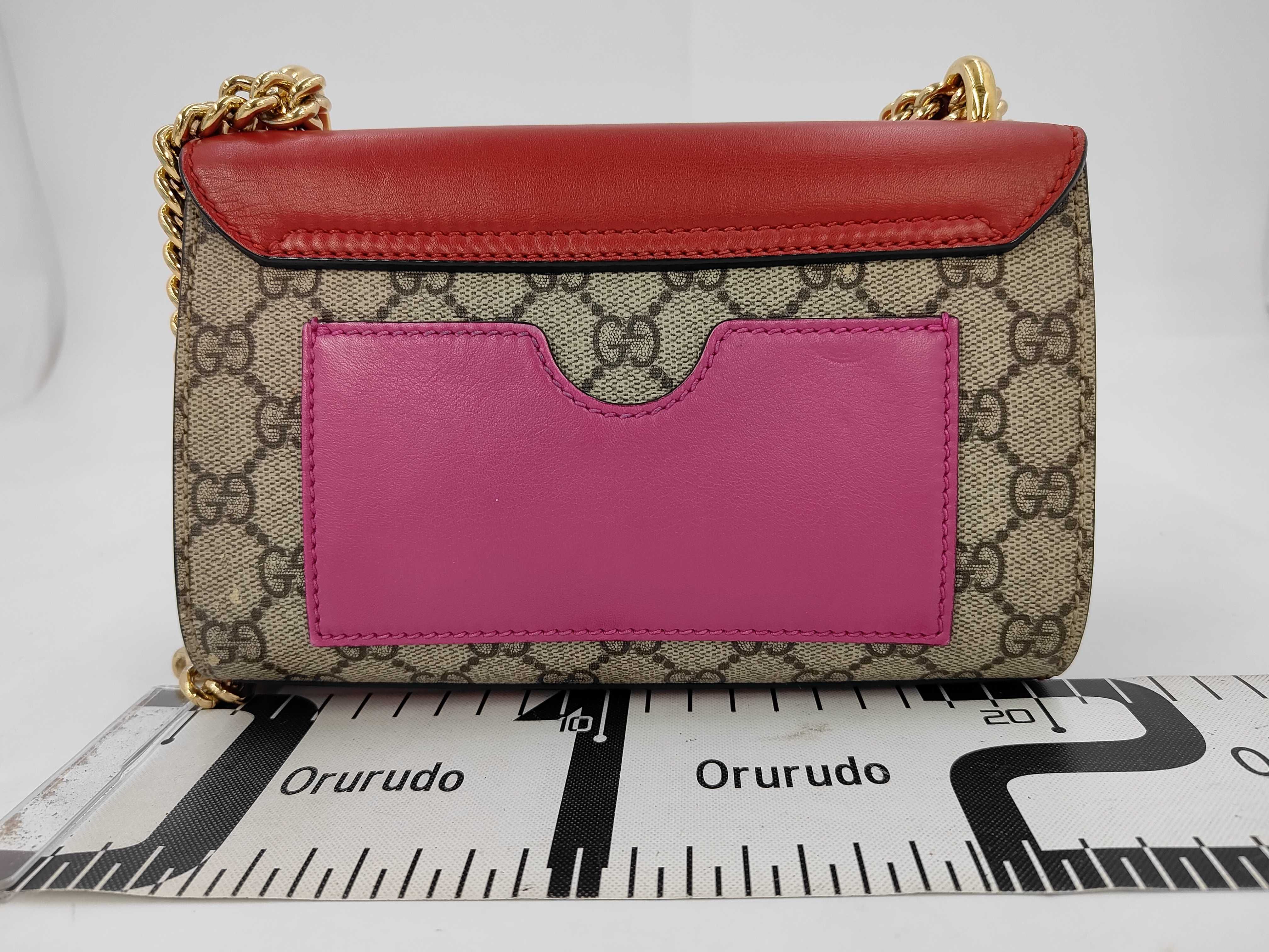 GG Supreme Padlock Chain Shoulder Bag — view 2