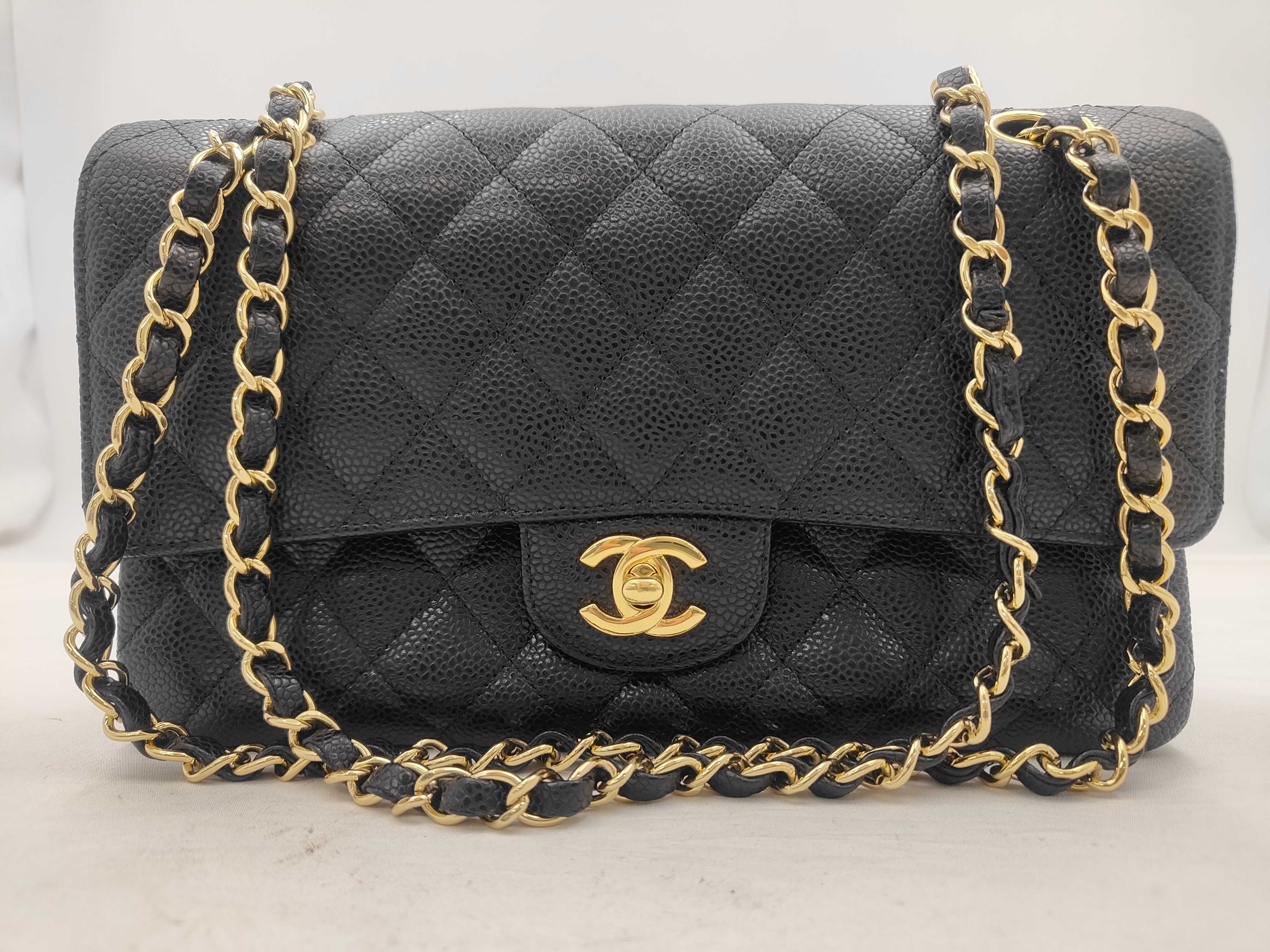 Matelassé 25 Double Flap Chain Shoulder Bag, Caviar Leather, Black Shoulder Bag