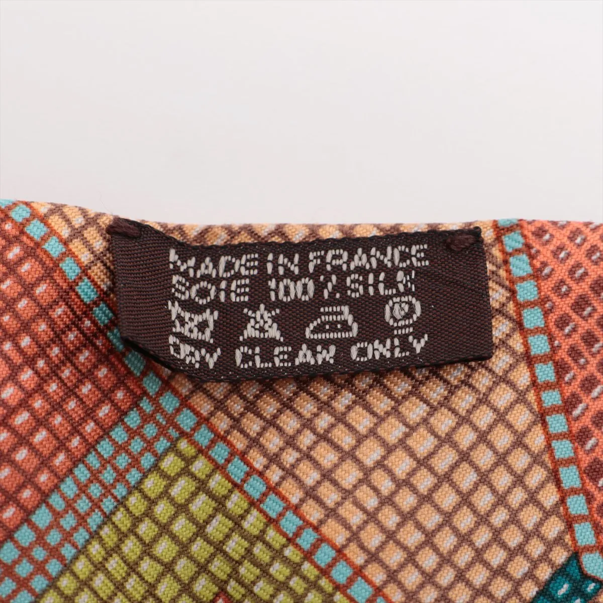 Twilly L'ART INDIEN DES PLAINES (Indian Art of the Plains) Scarf, Silk, Multicolor, Slight wear and tear. — view 4