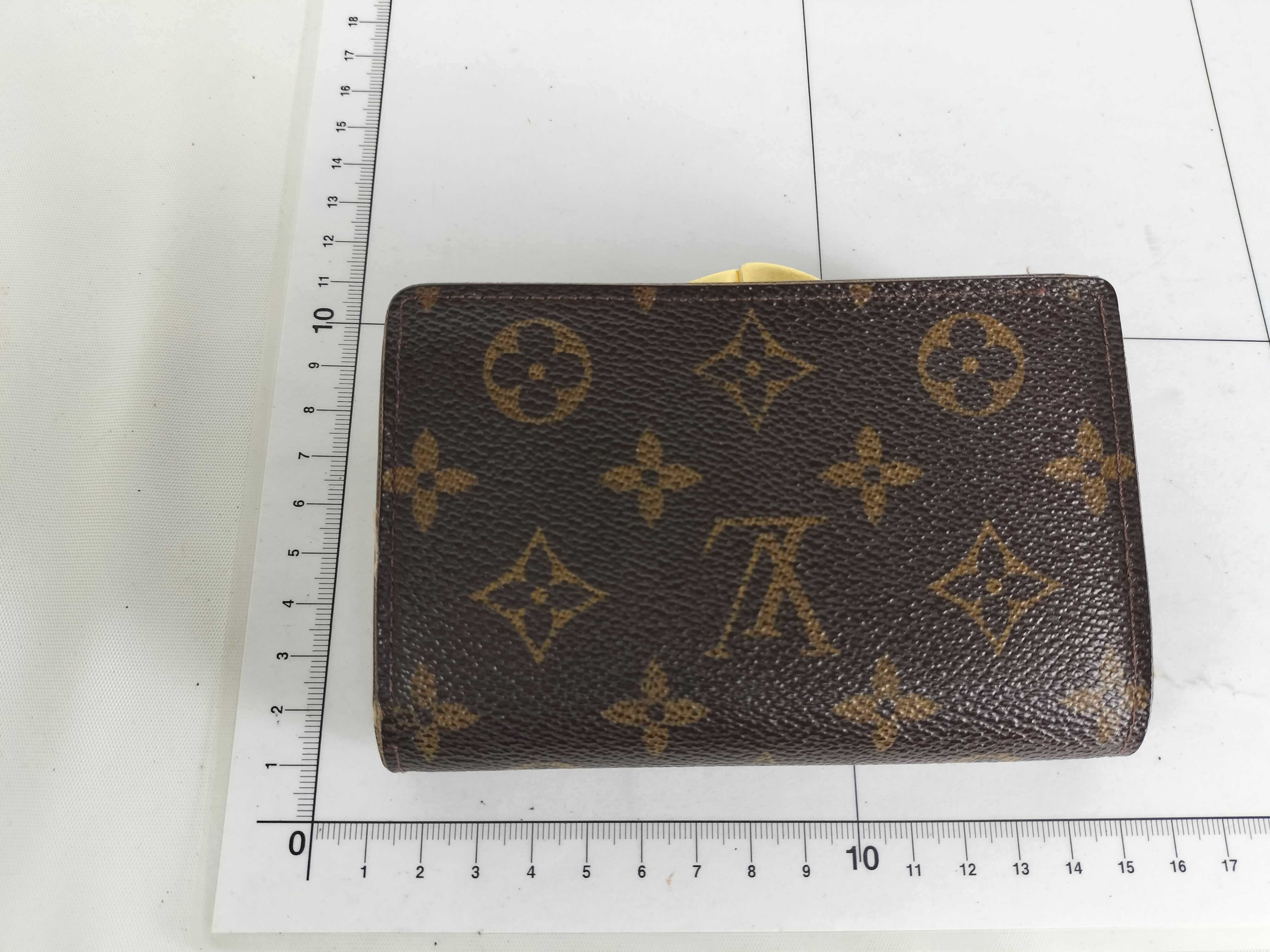 Monogram M61663 Portemonnaie Viennois Wallet (2000 model) — view 13