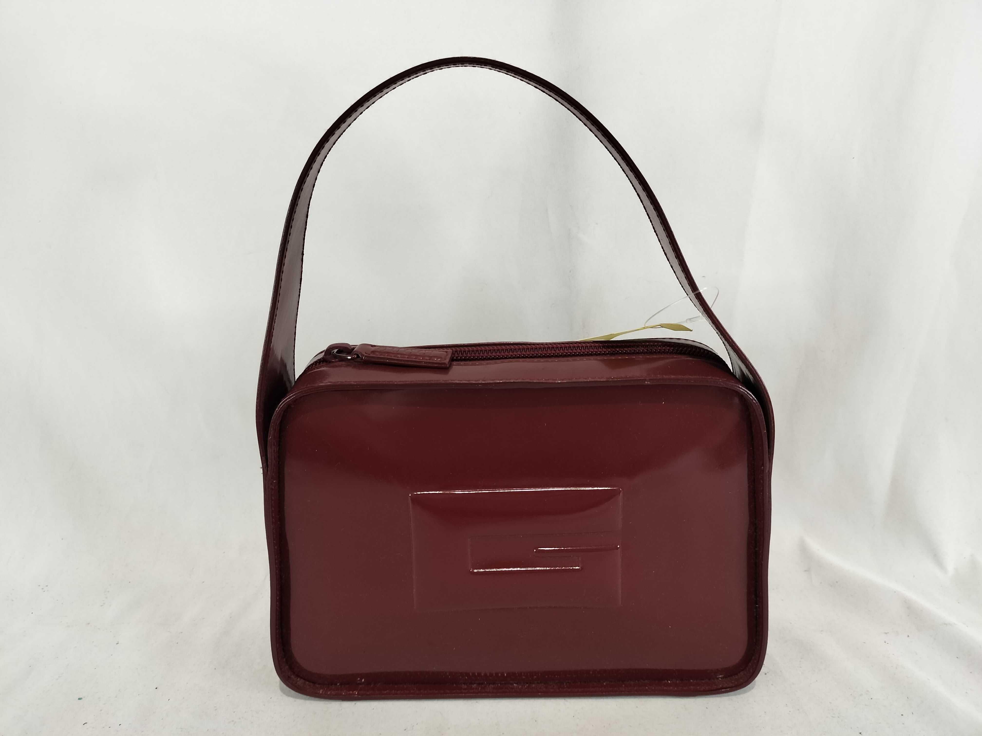 007 2001 handbag