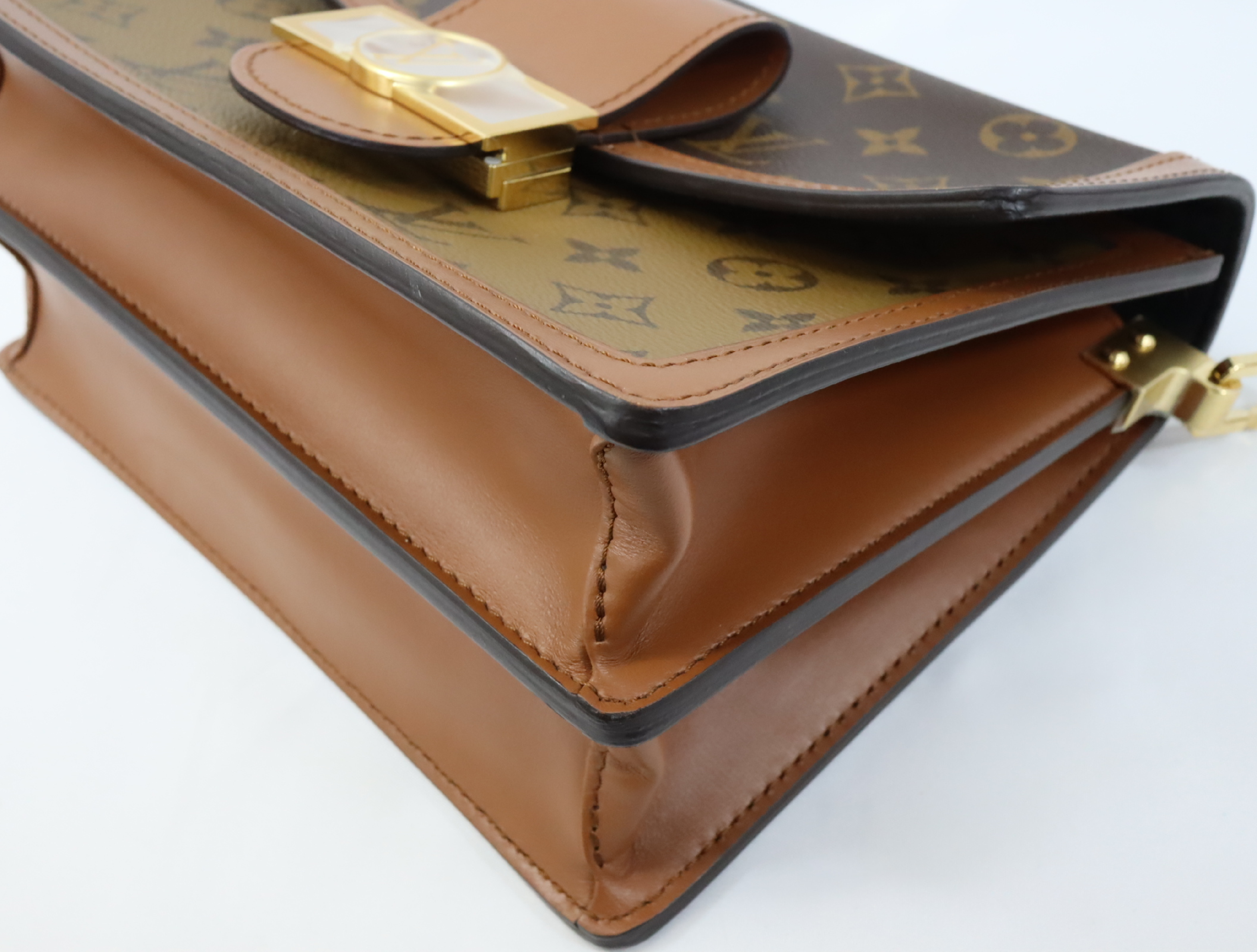Monogram Reverse Dauphine MM M45958 Shoulder Bag (RFID detected) — view 6