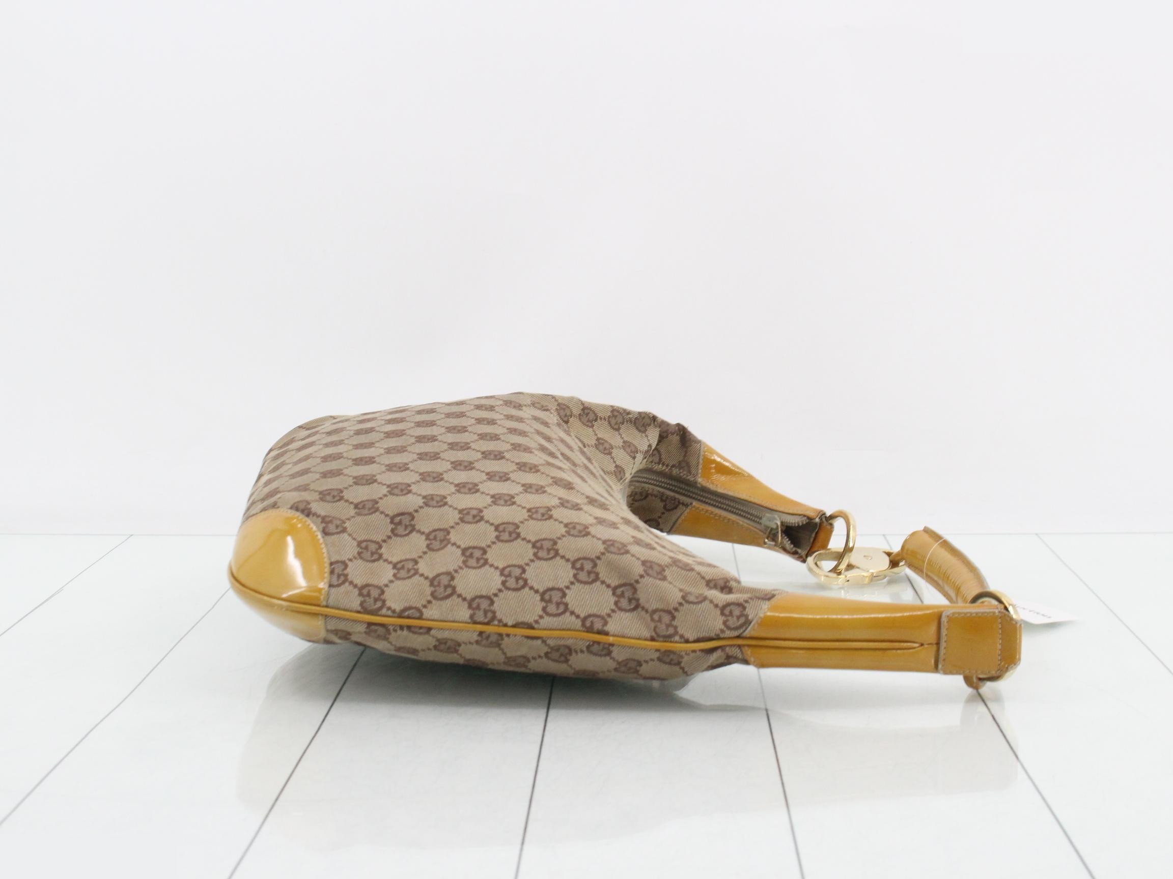 GG Canvas (Bag) - Shoulder Bag — view 3