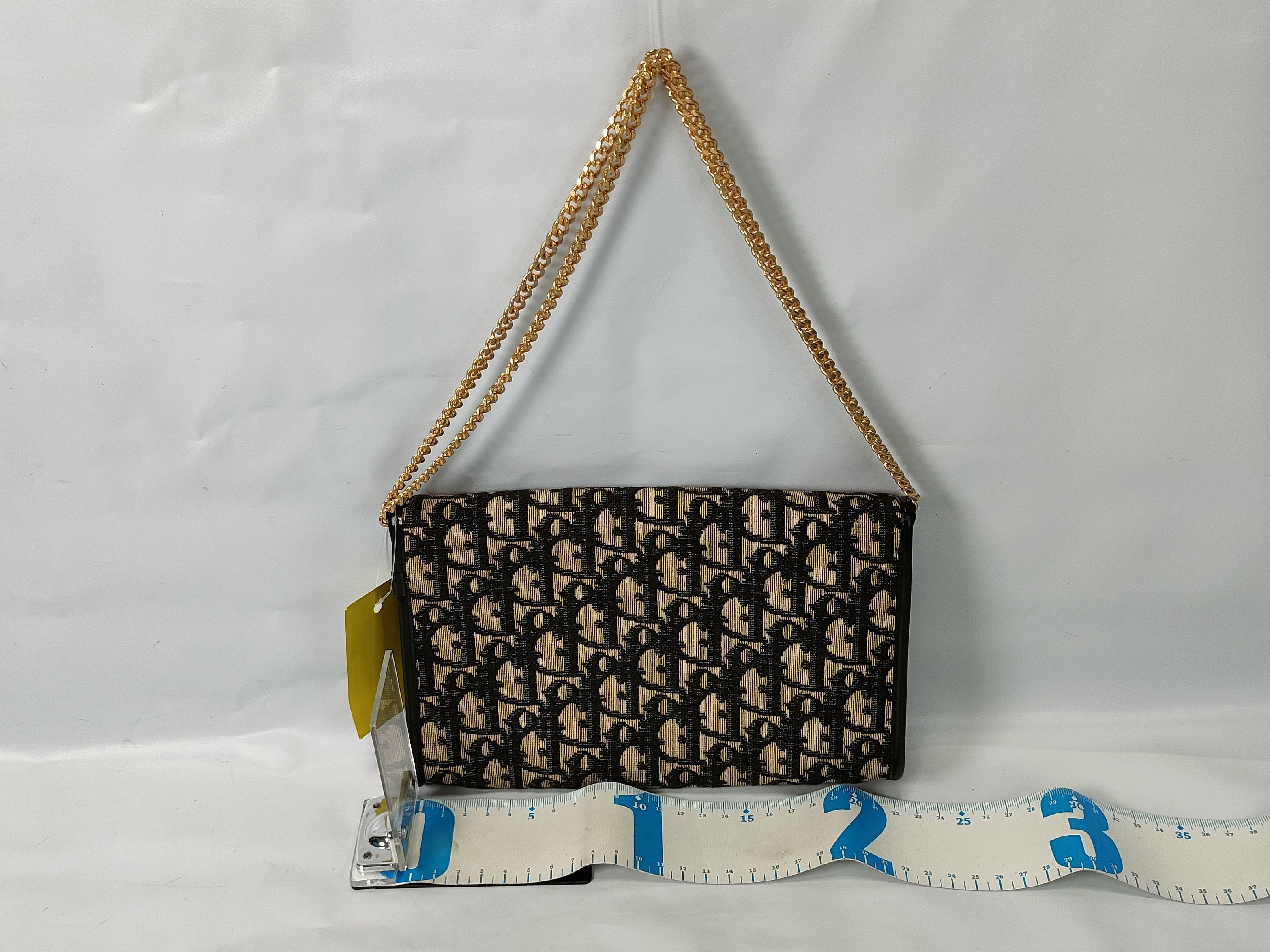 Trotter Vintage Chain Shoulder Bag — view 2