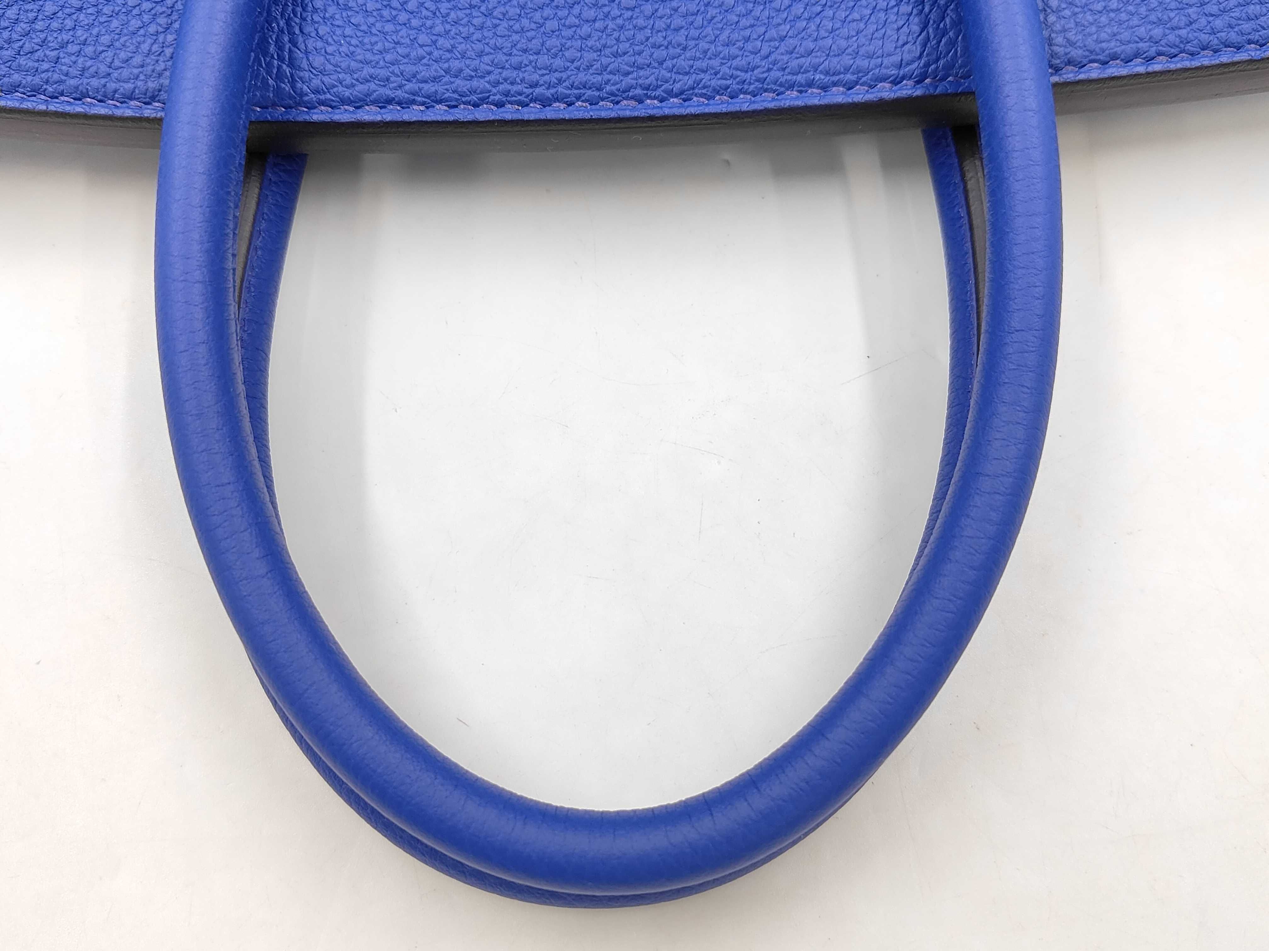 Birkin 30 Blue Royal Z stamp Gold hardware handbag — view 4