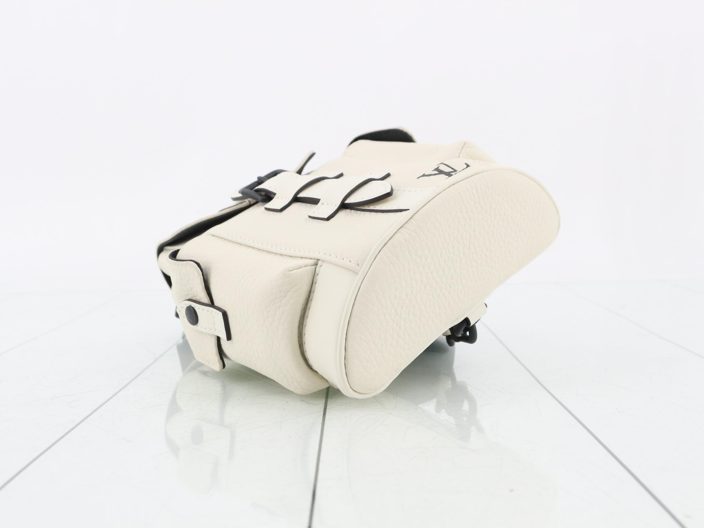 Christopher XS Shoulder Bag M58493 RFID confirmed — view 5