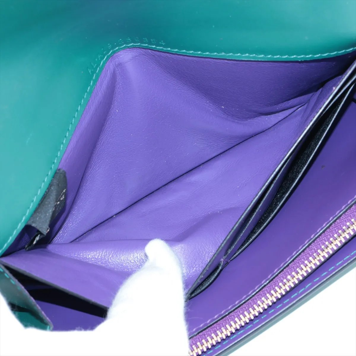 Serpenti Leather Long Wallet Green — view 4