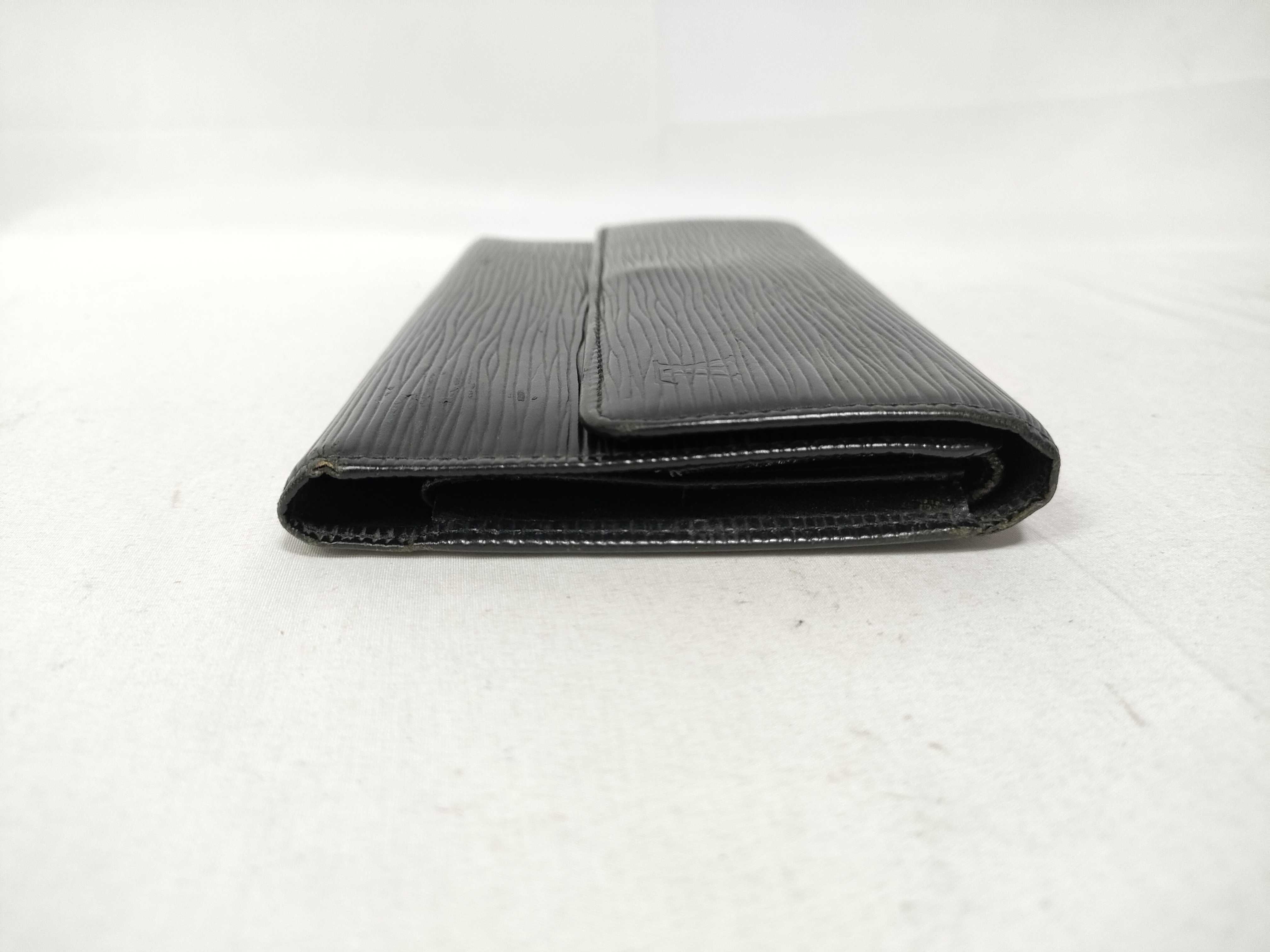 Epi Louis Vuitton Epi Portefeuille Tresor International Wallet M63384 — view 5