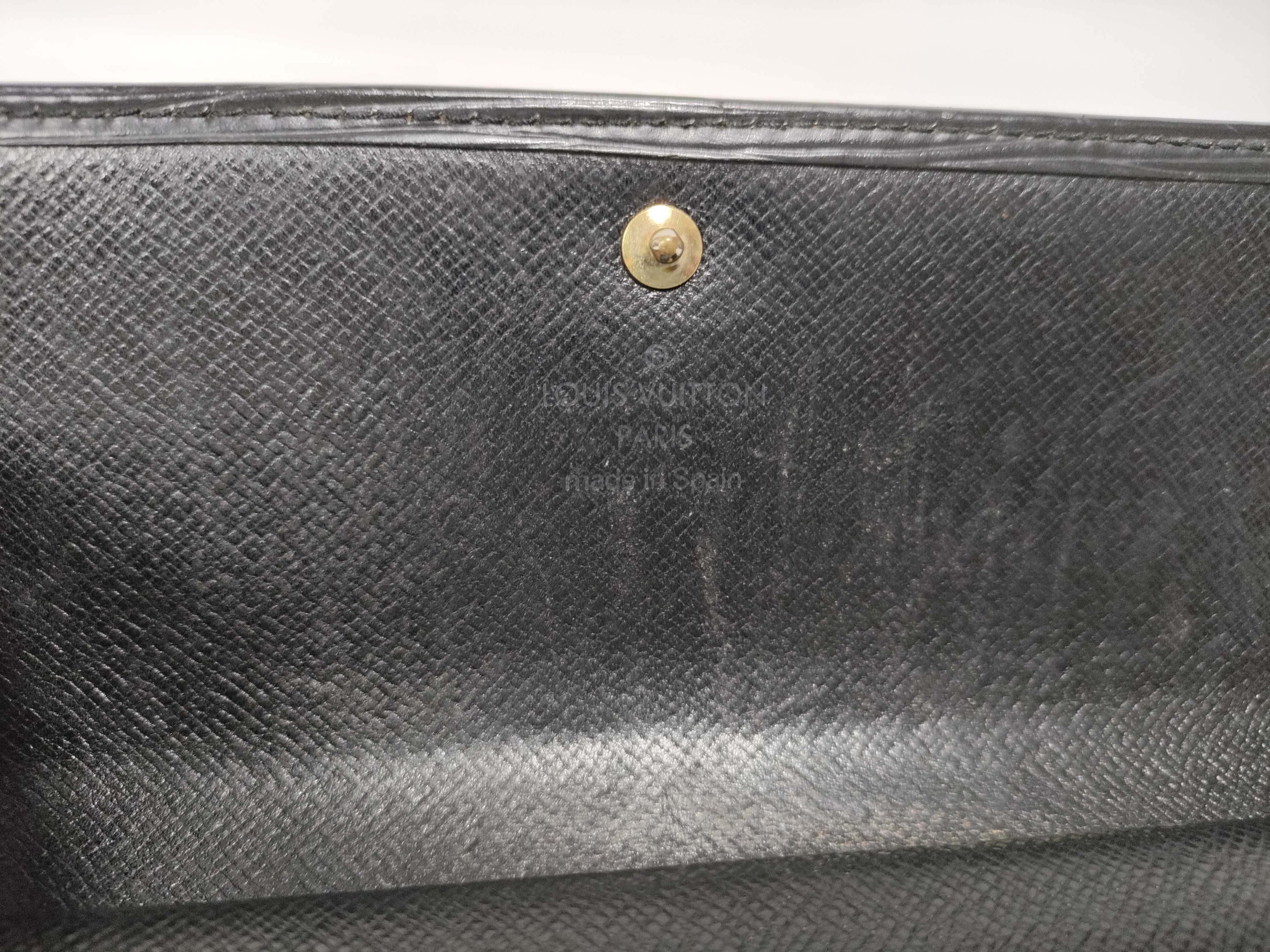 Epi Louis Vuitton Epi Portefeuille Tresor International Wallet M63384 — view 10
