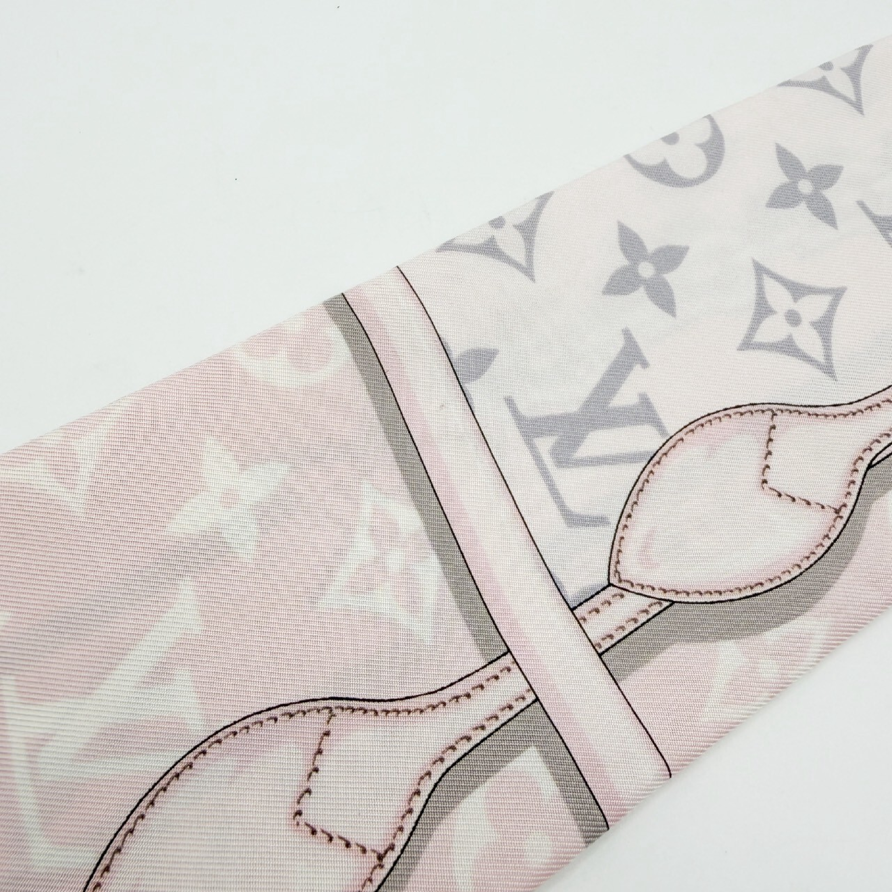 Bandeau Monogram Confidential Rose Other Accessories — view 9