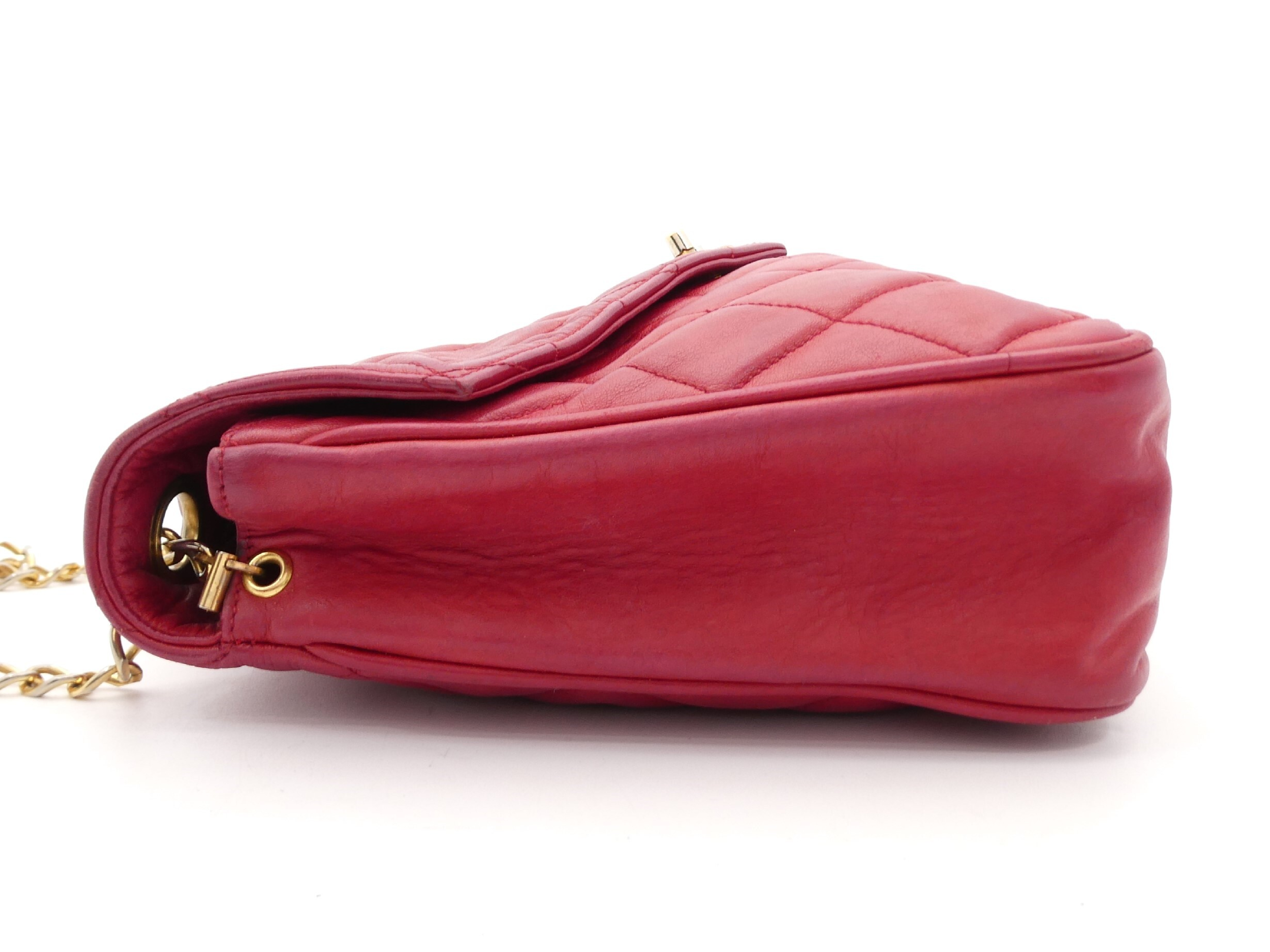 Matelassé Coco Mark Chain Shoulder Bag — view 3