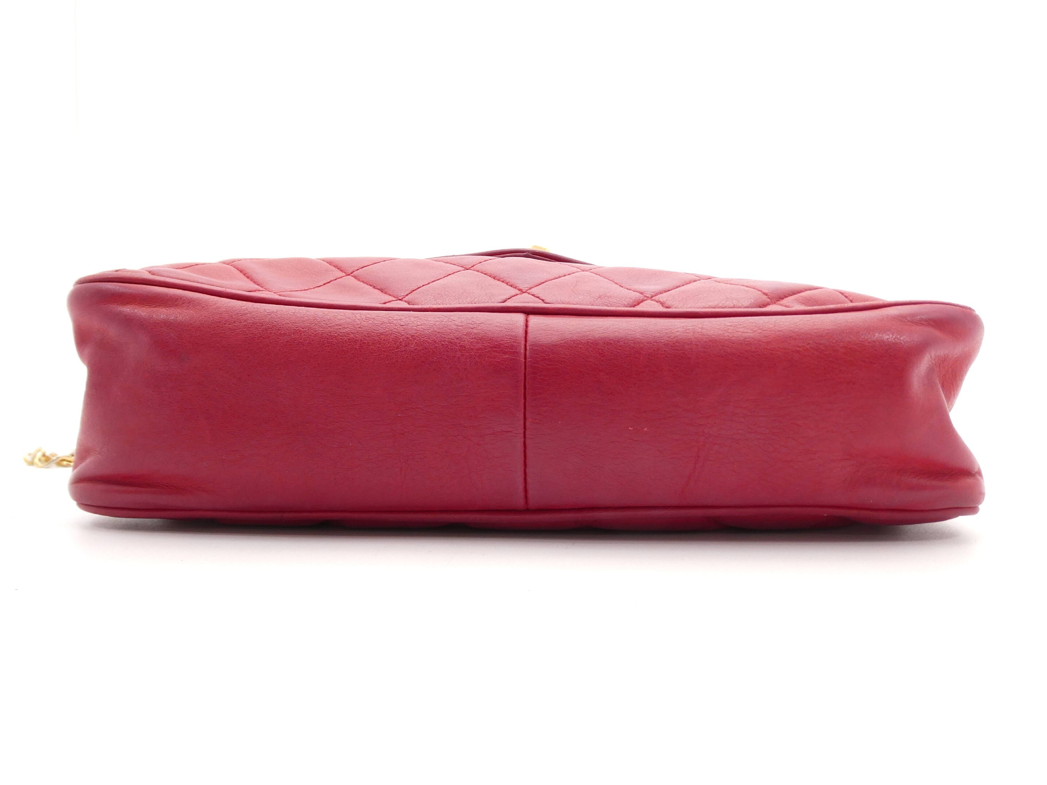 Matelassé Coco Mark Chain Shoulder Bag — view 5