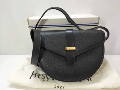 leather shoulder bag