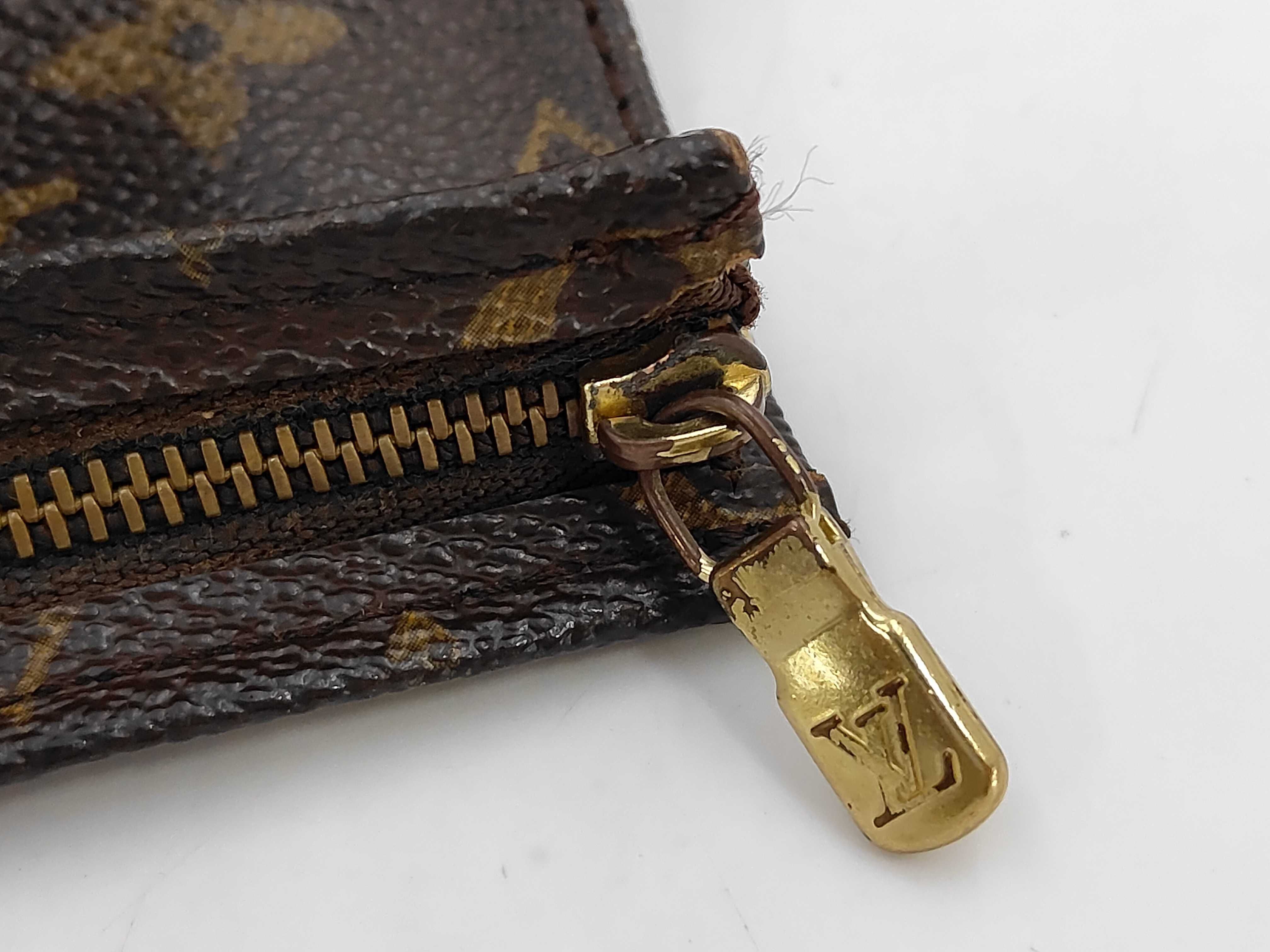 Monogram Pochette Toilette 26 872TH Second Bag — view 5