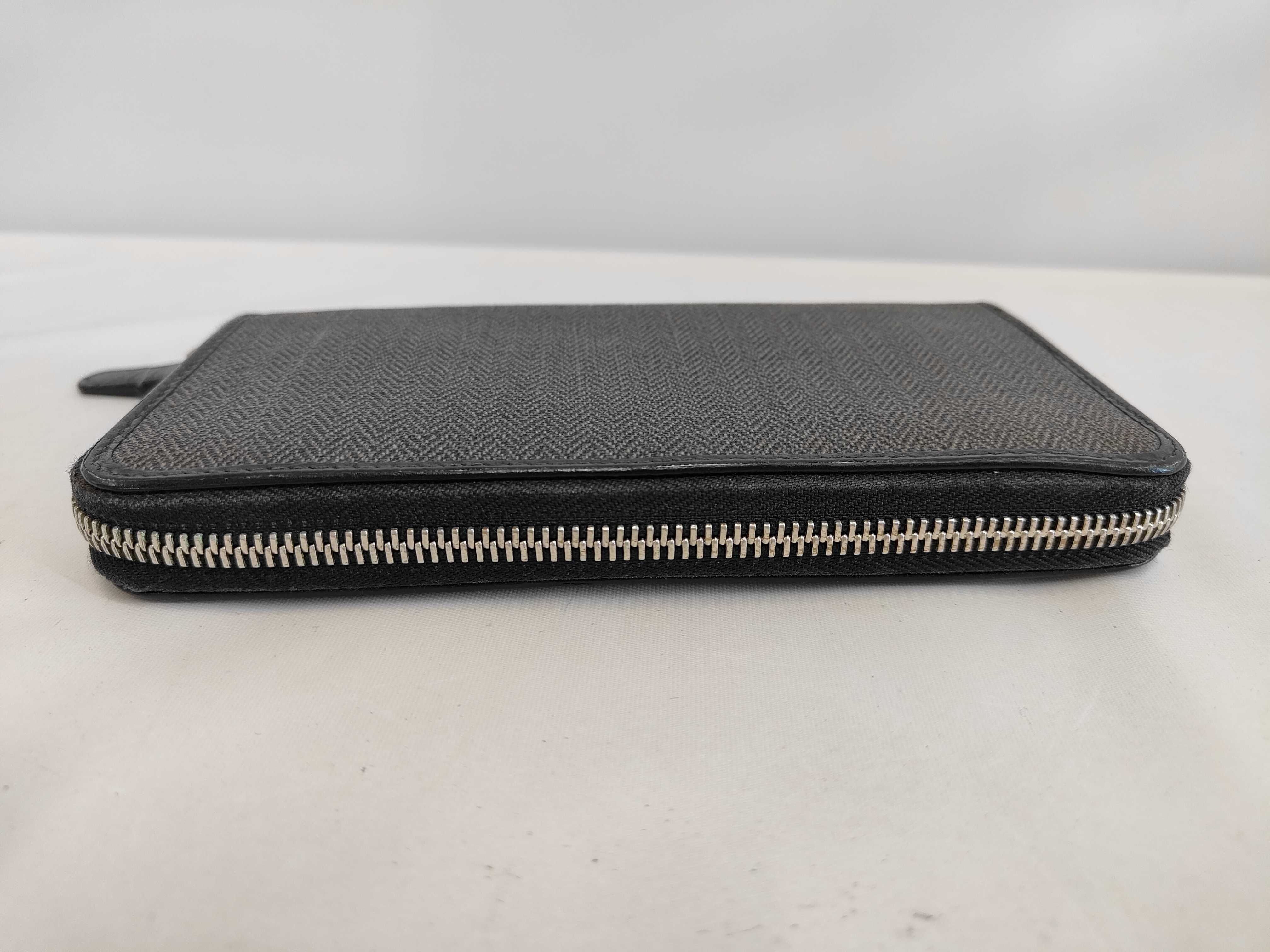 Weekend Round Zip Long Wallet — view 5