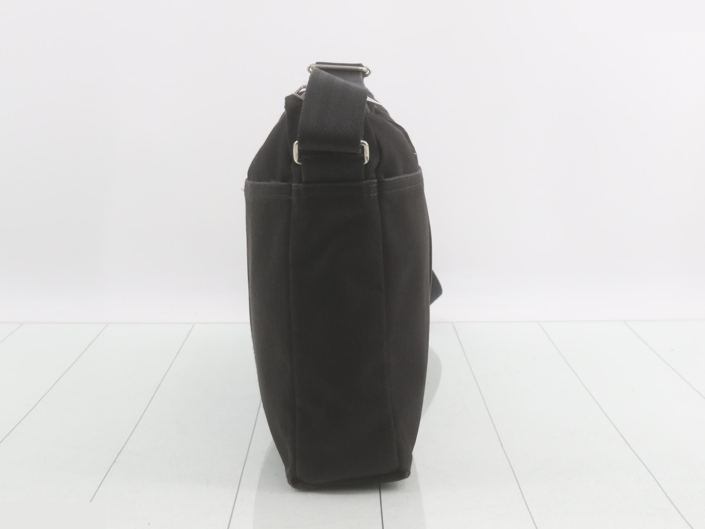 Acapulco Black Canvas Leather Black Shoulder Bag — view 3