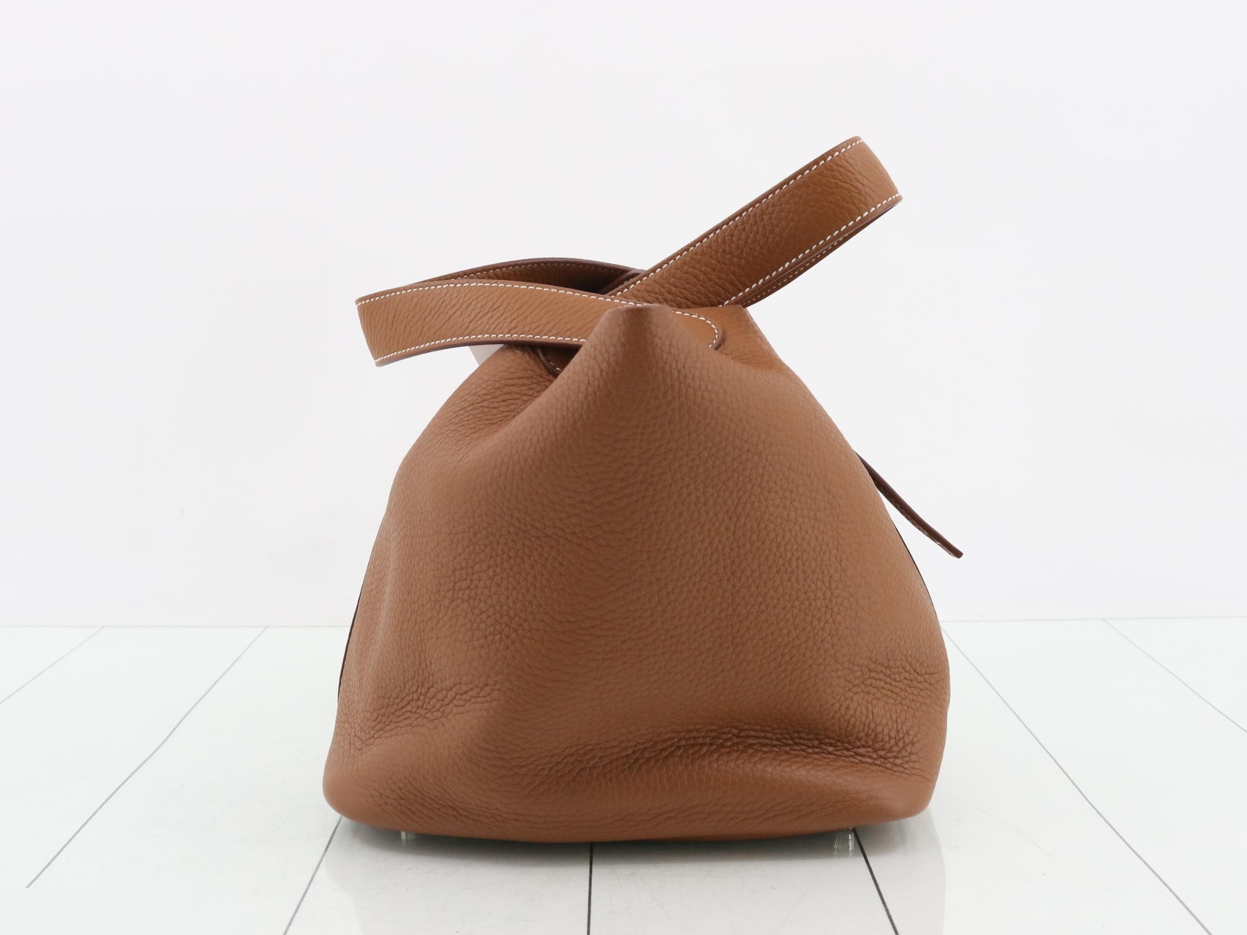 Picotin Lock MM Leather Handbag, B Stamp — view 4
