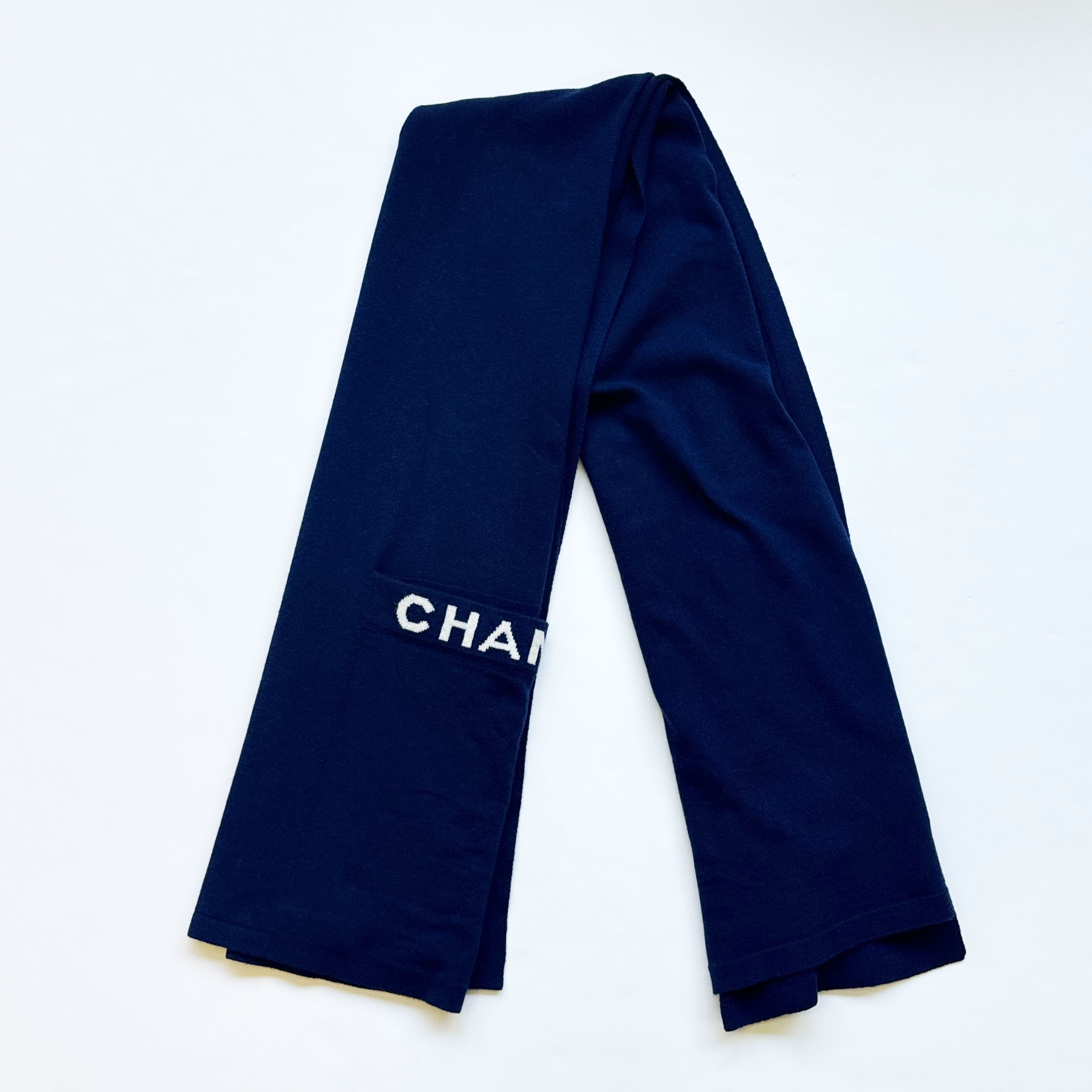 Logo Cashmere Large Stole with Pocket Other Accessories — view 3