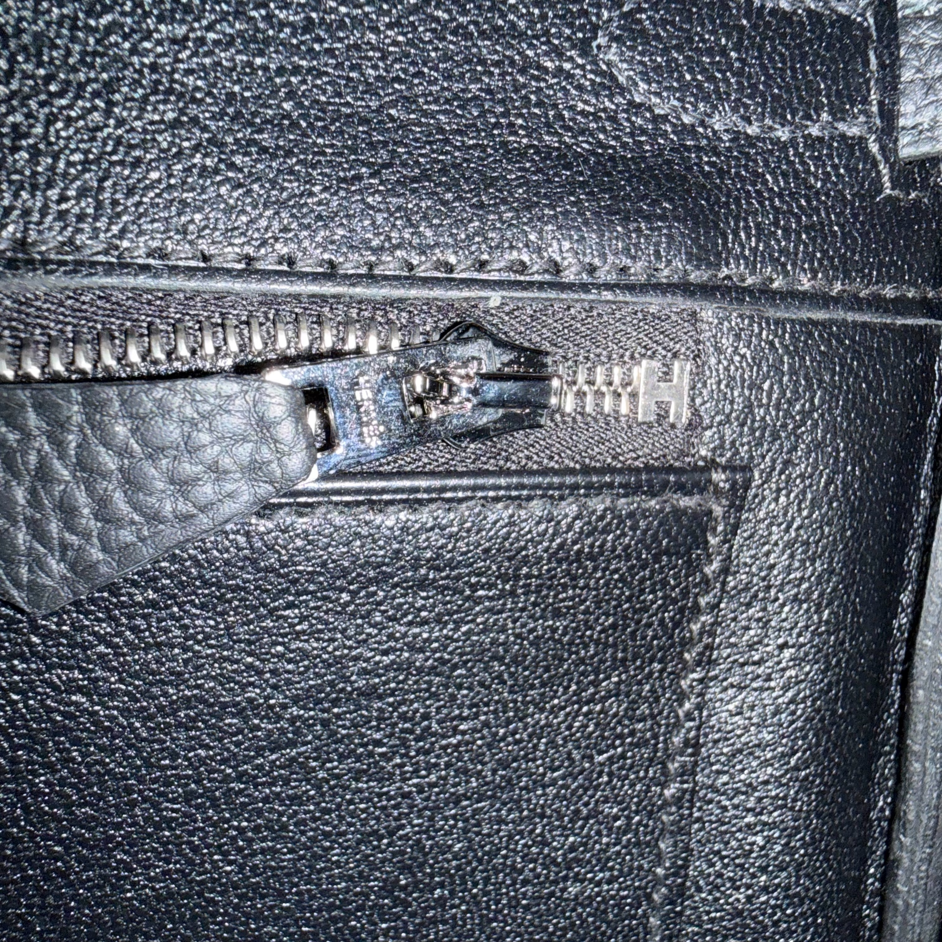 Birkin 25 Black Togo Leather, Silver Hardware, G Stamp Handbag — view 15