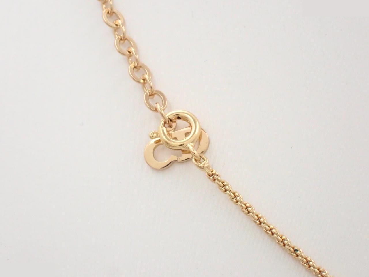 Gold, neck circumference approximately 46 cm — view 2