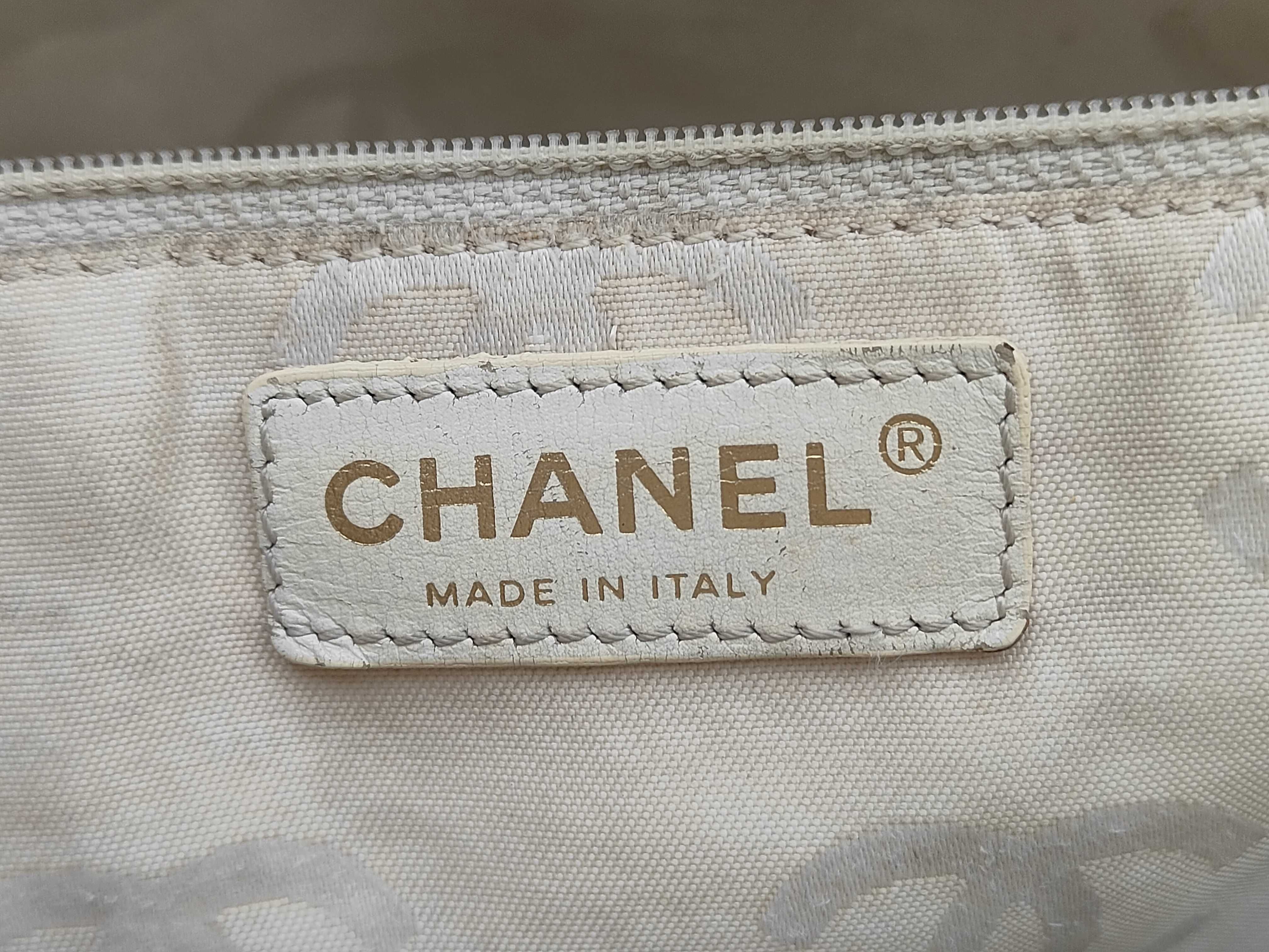 Beige Tote Bag (Serial Number 9) — view 11