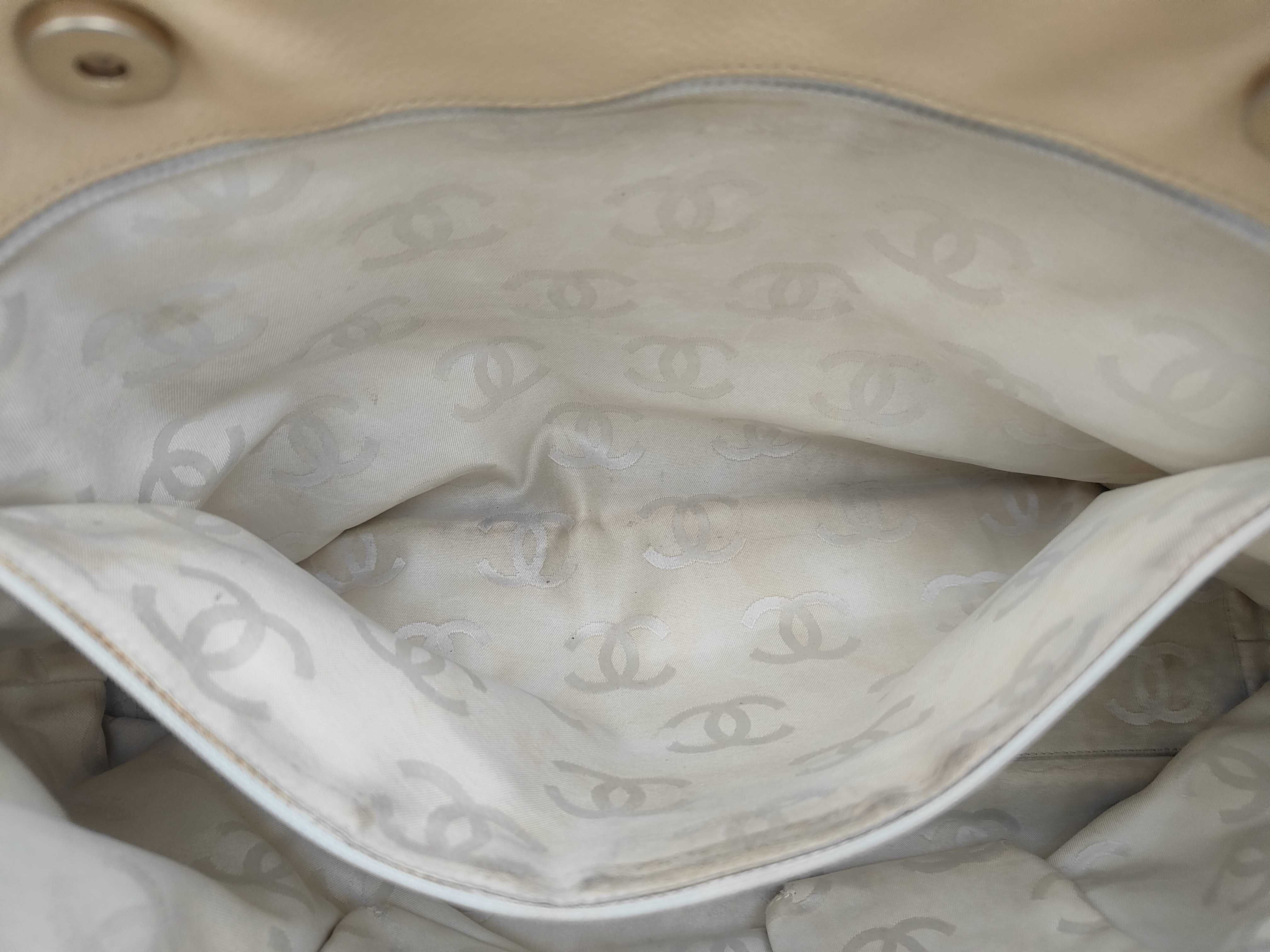 Beige Tote Bag (Serial Number 9) — view 9
