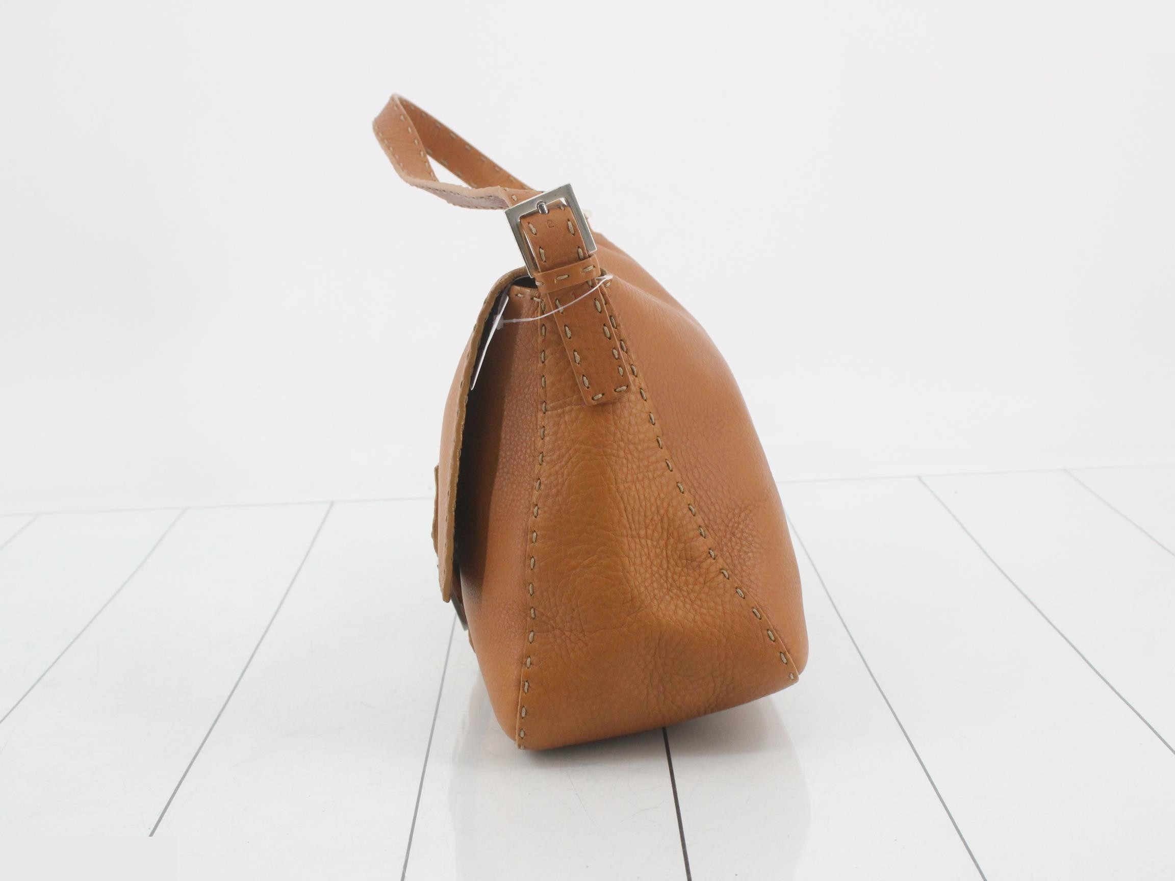 Mamma Bucket Selleria Leather Shoulder Bag — view 3